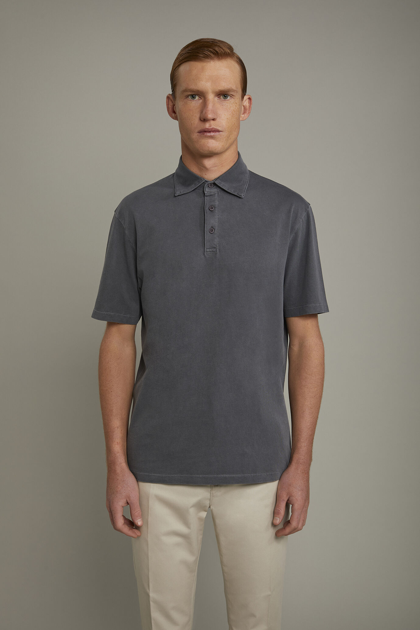 Men’s short sleeve polo shirt 100% cotton regular fit image number 2