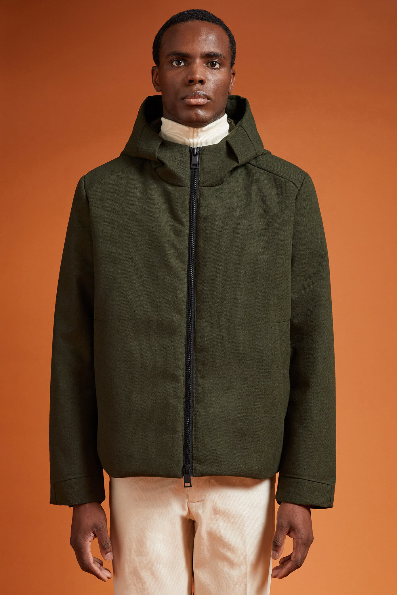 Men's padded jacket in technical fabric with an adjustable oversized hood image number 0