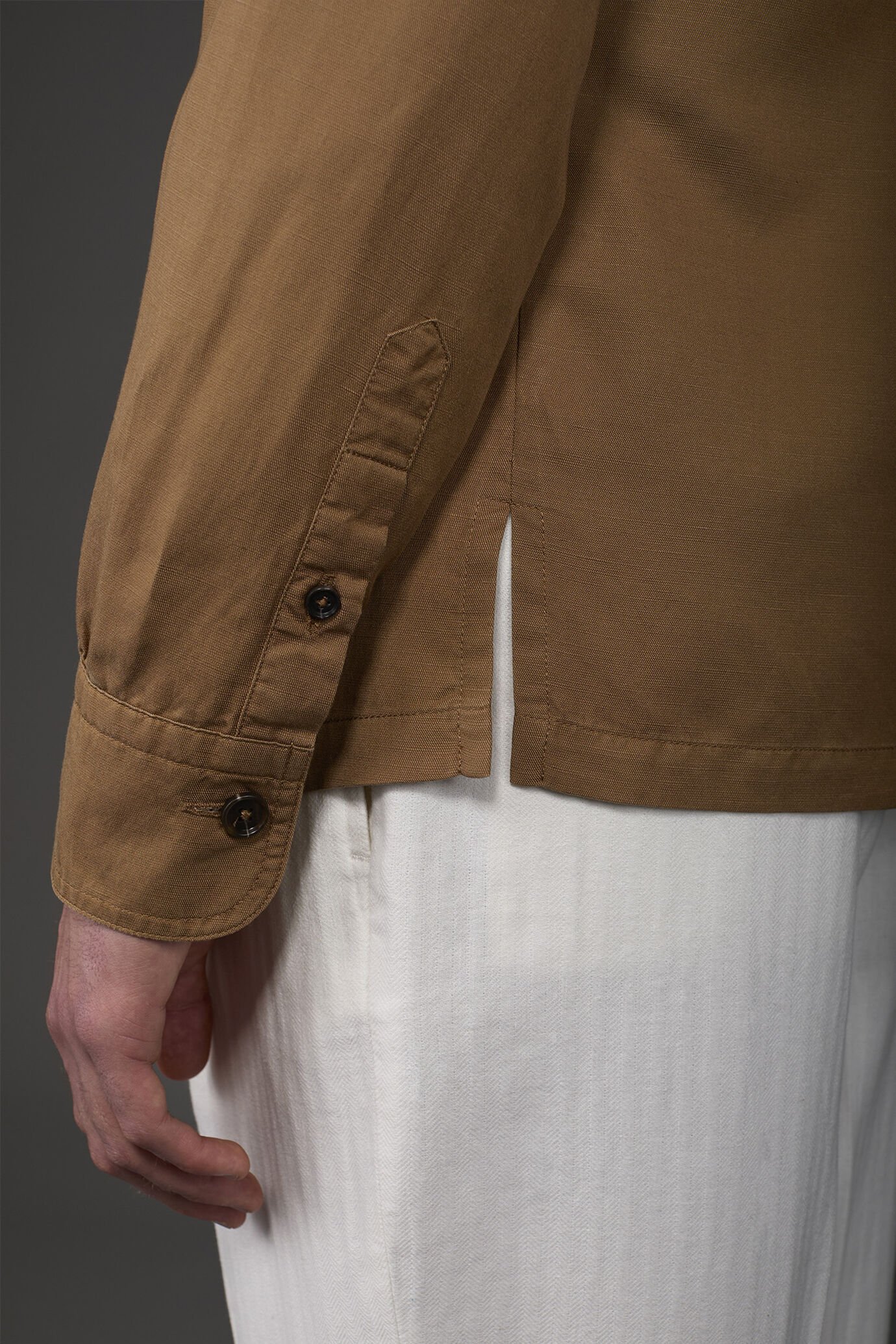 Veste chemise homme, poches plaquées image number 3