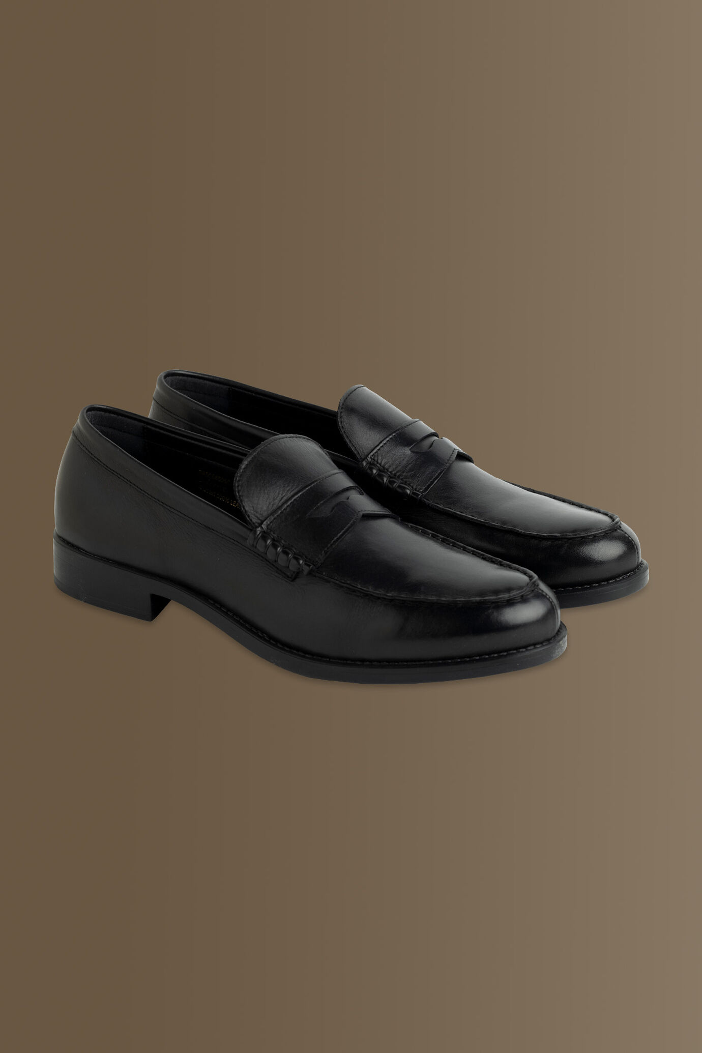 100% leather loafer shoes image number 0