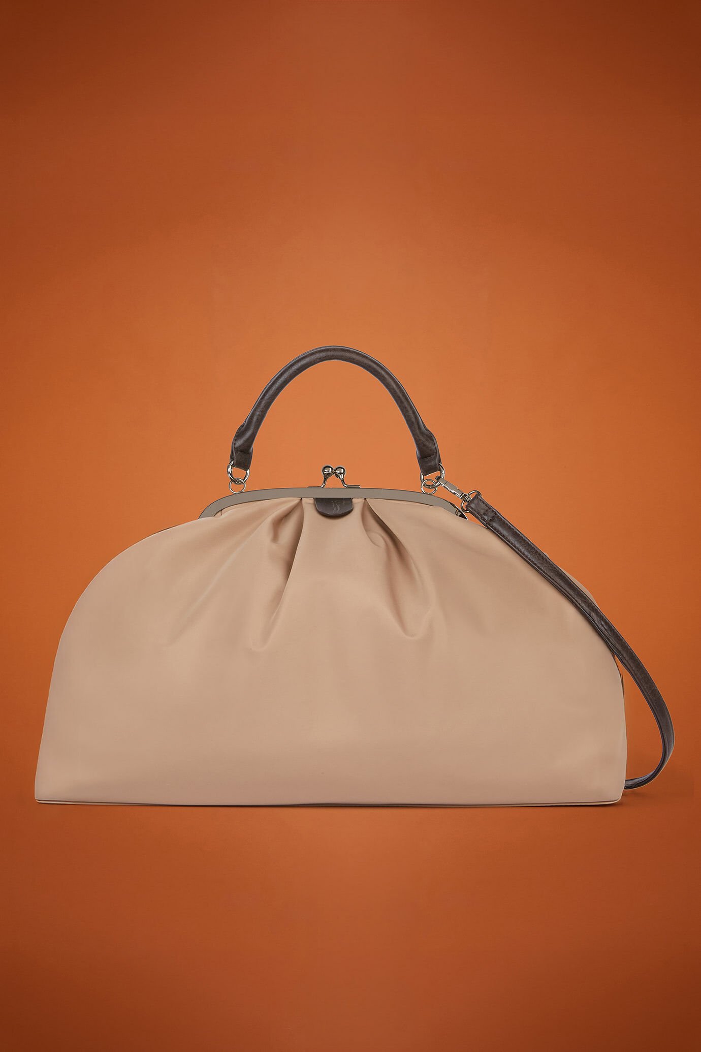 Women's bag made of technical fabric with faux leather details image number 0