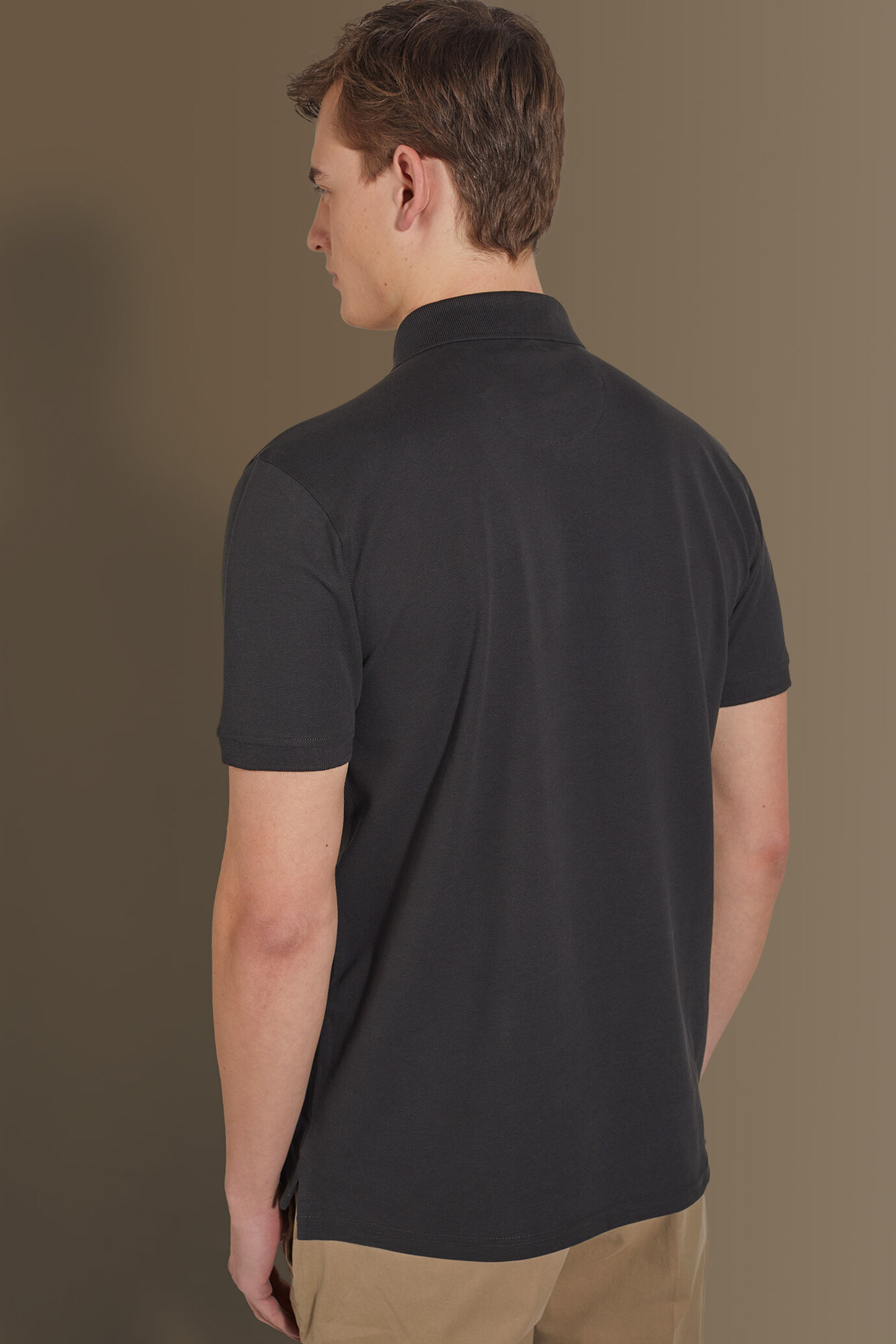 Polo manica corta uomo 100% cotone piquet tinta unita image number 2