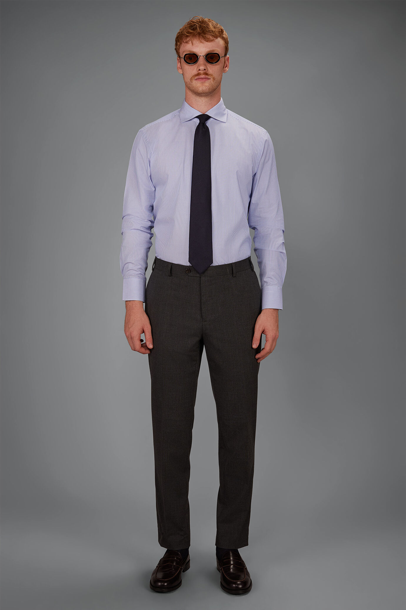 Chemises pour homme 100% coton &agrave; rayures coupe classique image number 0