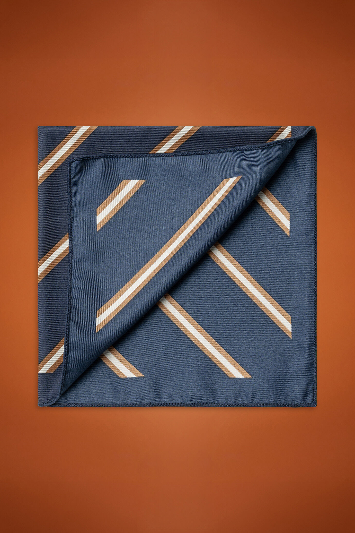 Men's printed pattern pochette image number 0