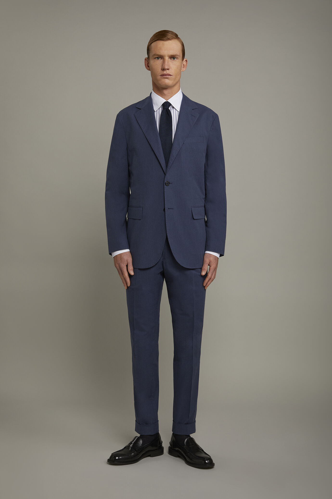 Pantalone classico uomo con doppia pince tessuto con effetto fiammato regular fit image number 2