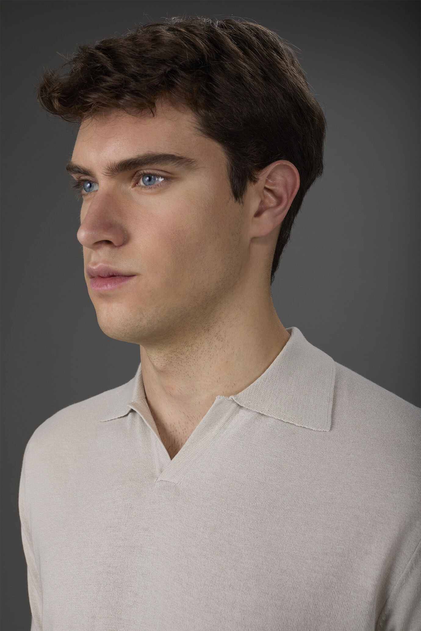 Herren-Poloshirt aus 100 % Baumwoll-Krepp mit kurzen Ärmeln und Derby-Kragen image number 2