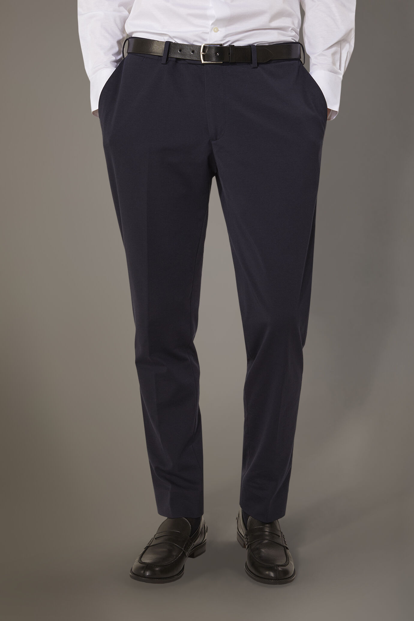 Pantalone senza pinces in jersey regular fit image number 2