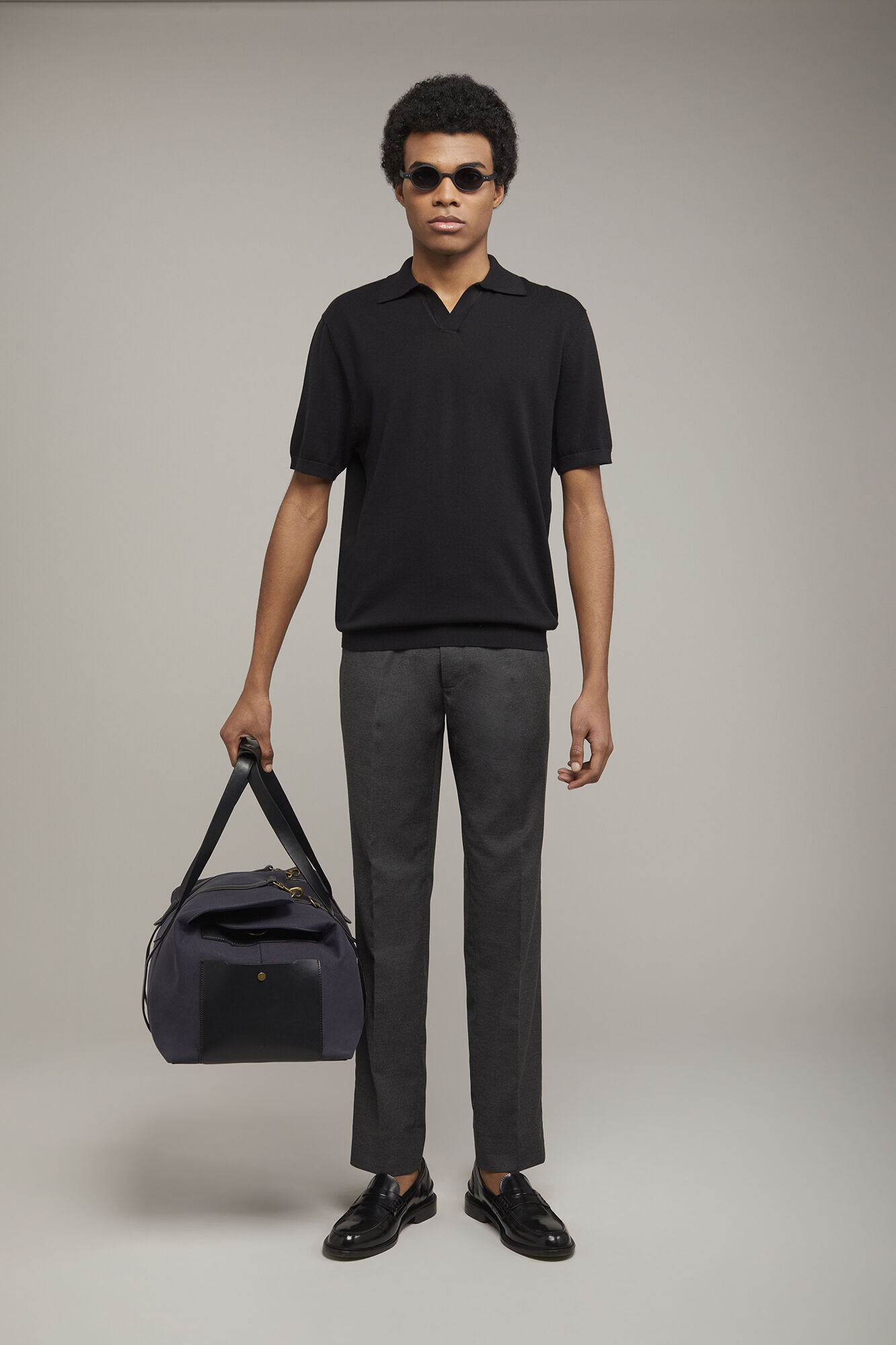 Pantalone uomo senza pinces vestibilità regolare