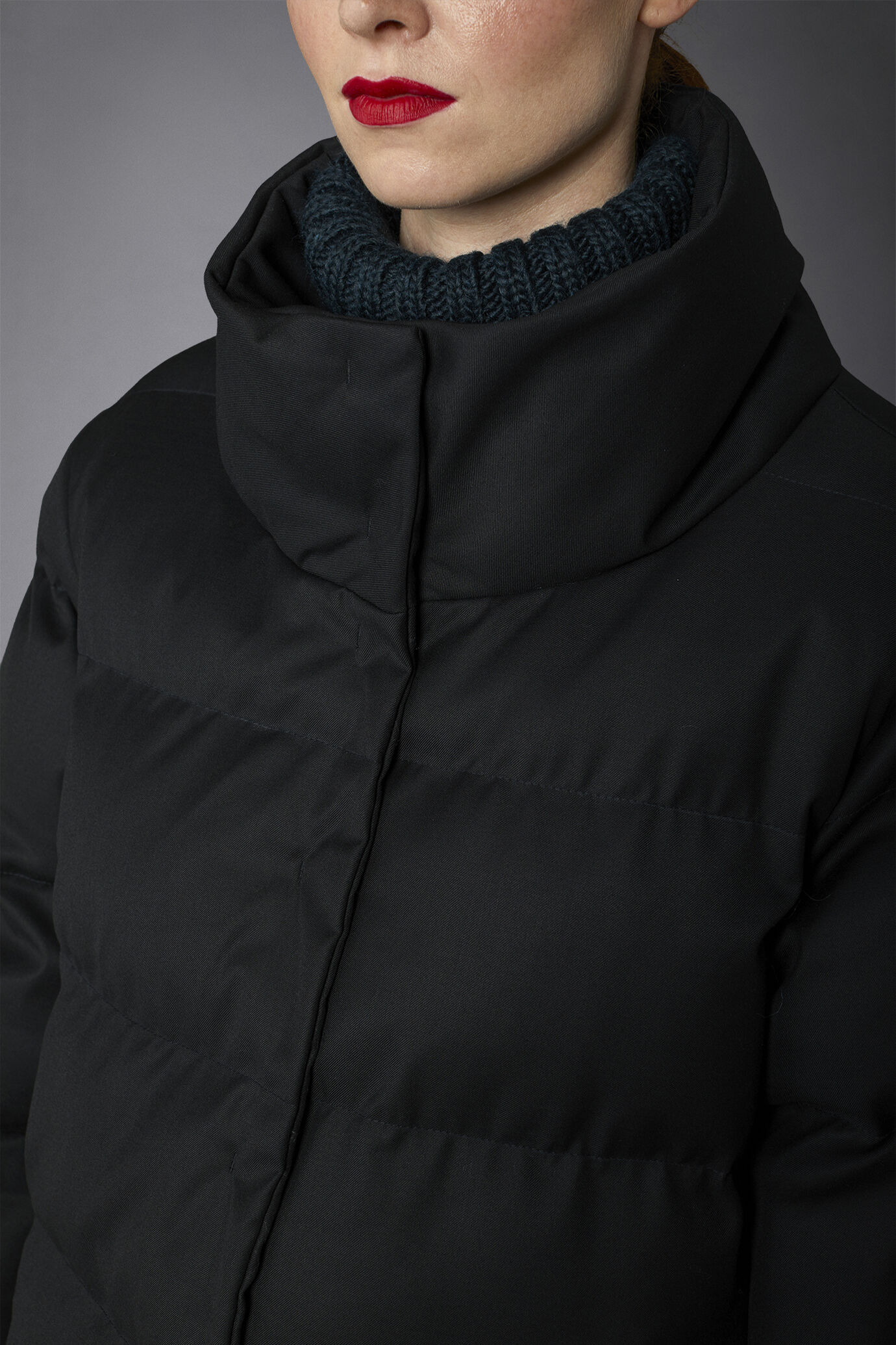 Women's single-breasted wool-blend padded down jacket image number 3