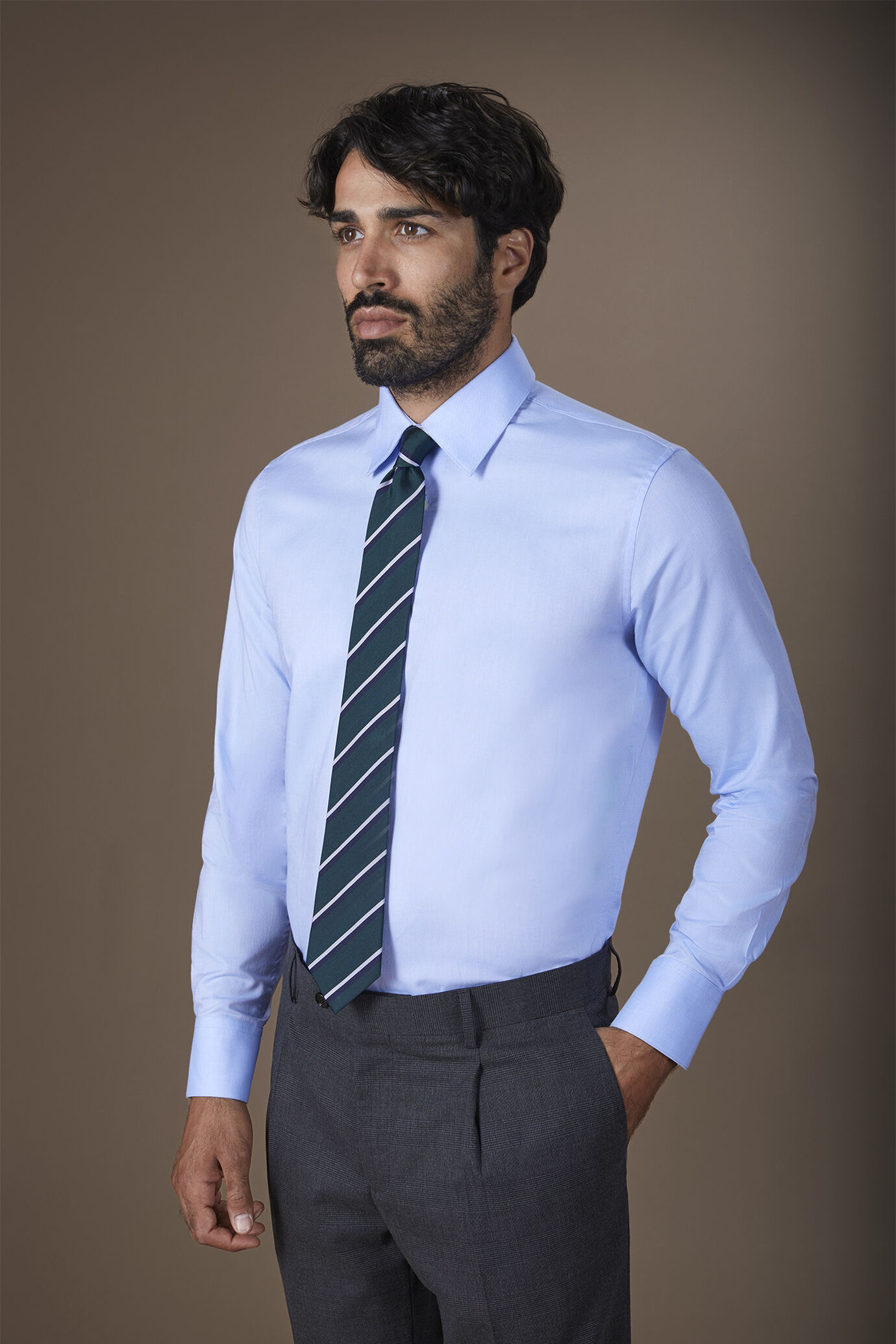 Chemise homme col classique en tissu 100 % coton super léger oxford image number 0