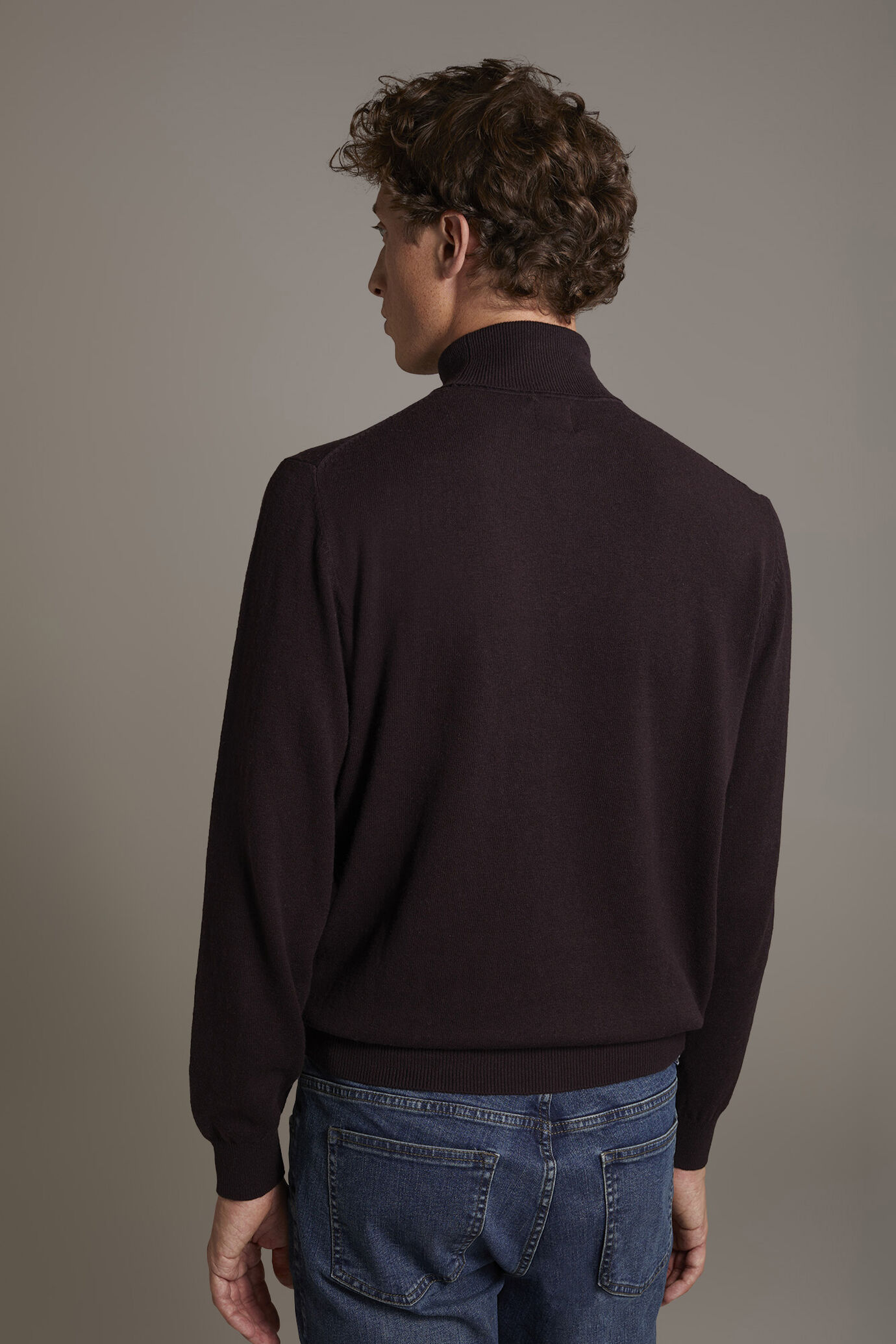 Wool blend turtleneck sweater image number 3