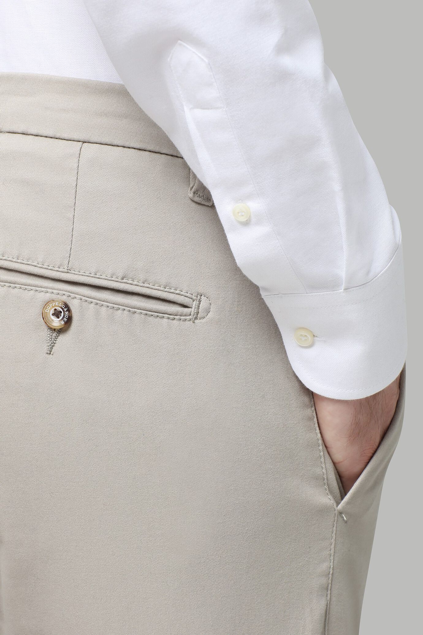Pantalone chino uomo in twill elastico image number 3