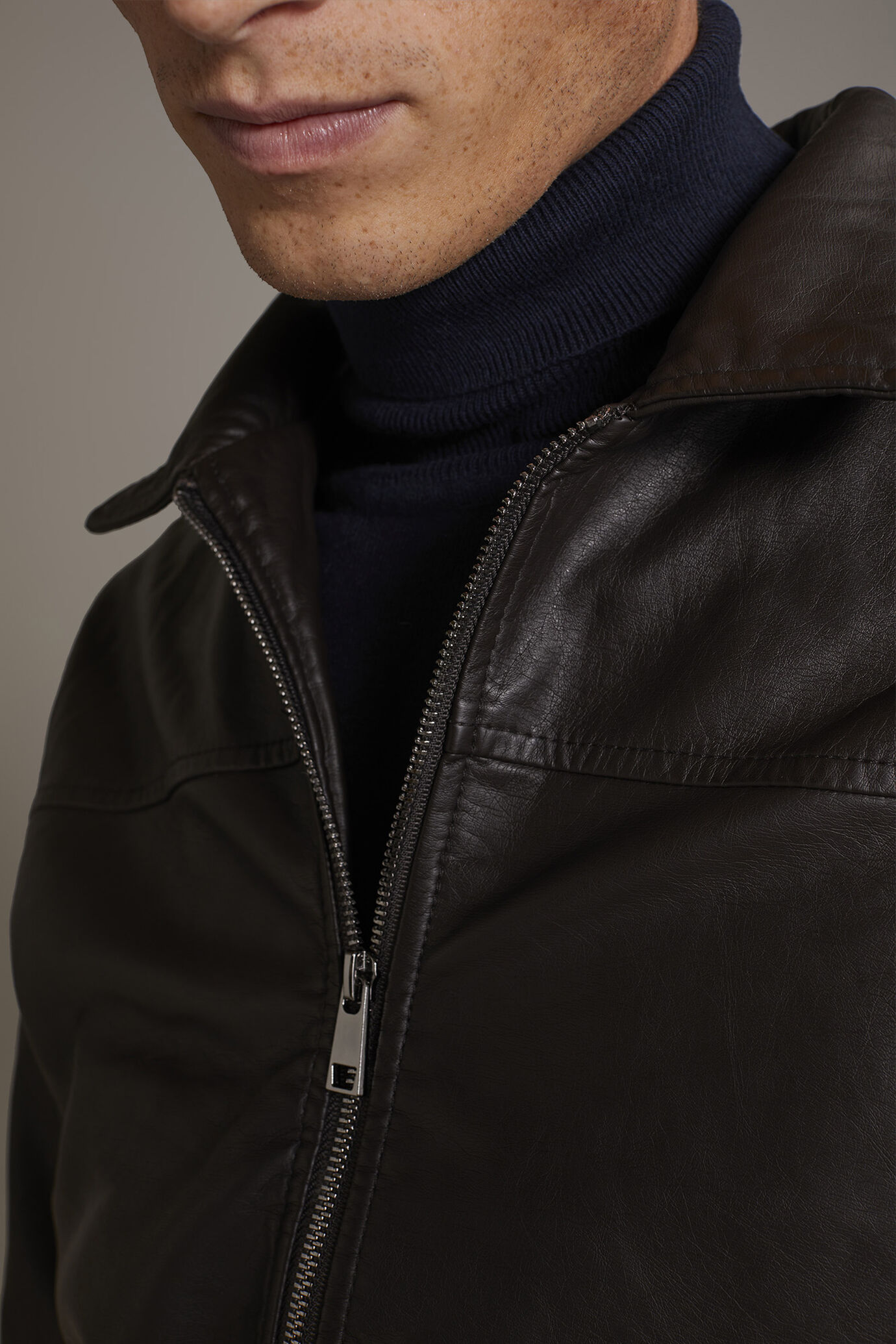 Padded eco leather jkt image number 3