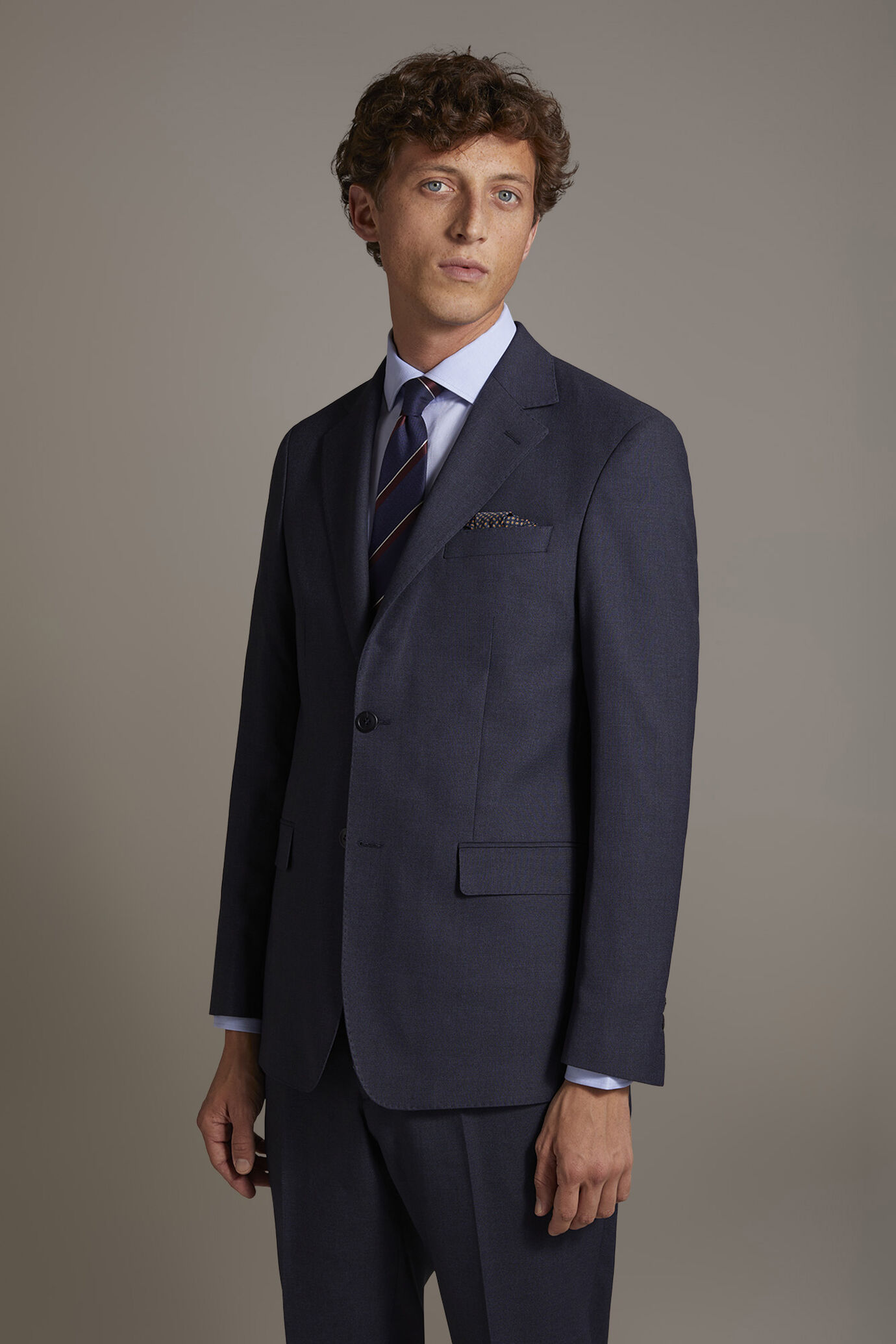 Single breasted suit flat trousers prince of wales fabric design image number 2