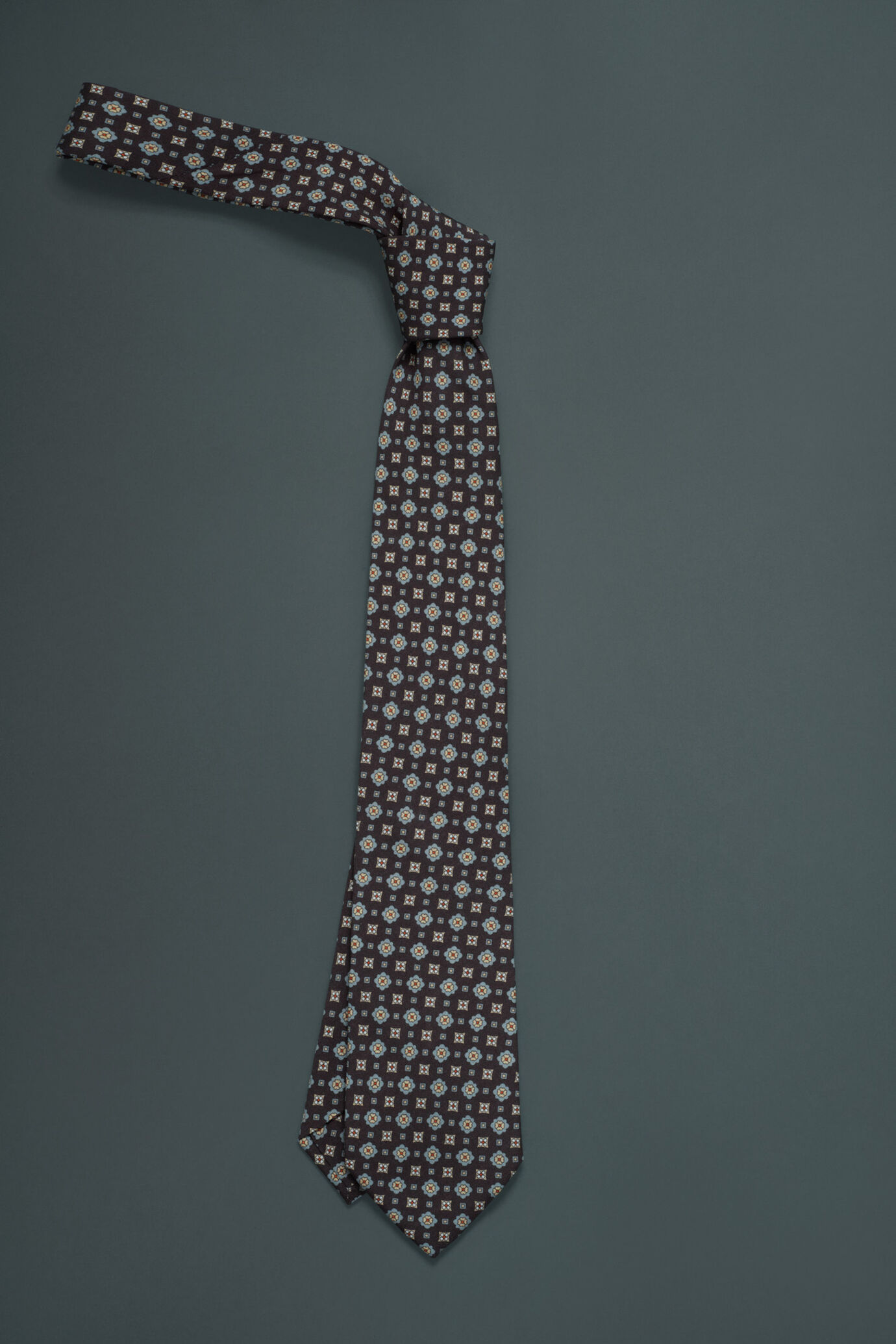 Floral patterned tie image number 0