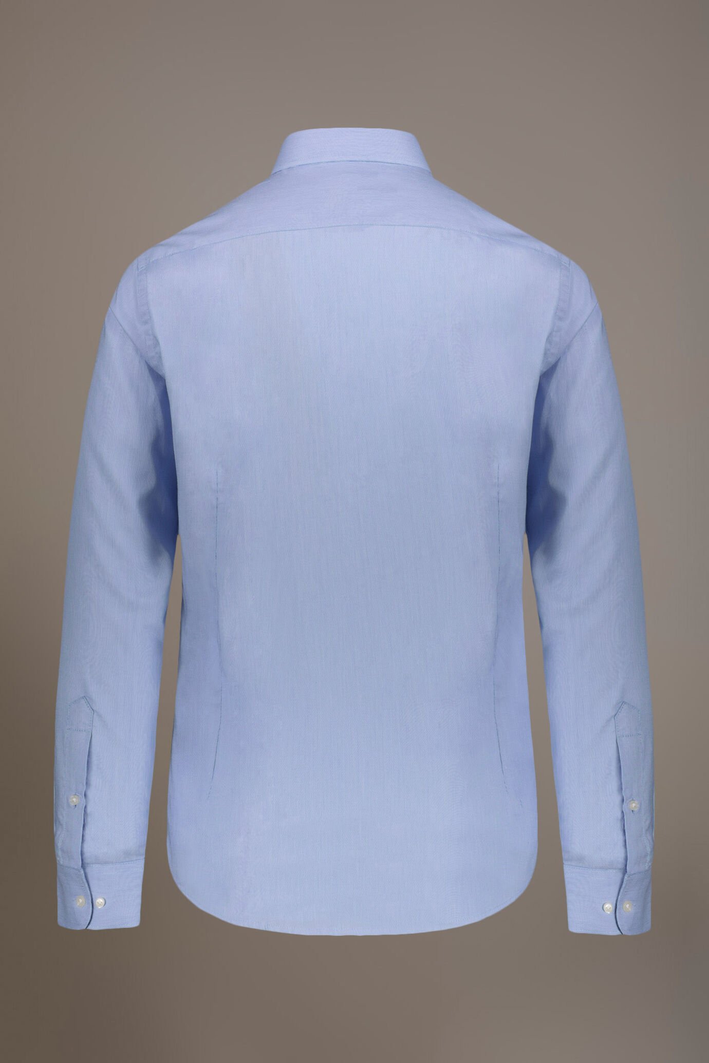 Camicia classica collo francese slim fit tessuto piquet armaturato image number 4