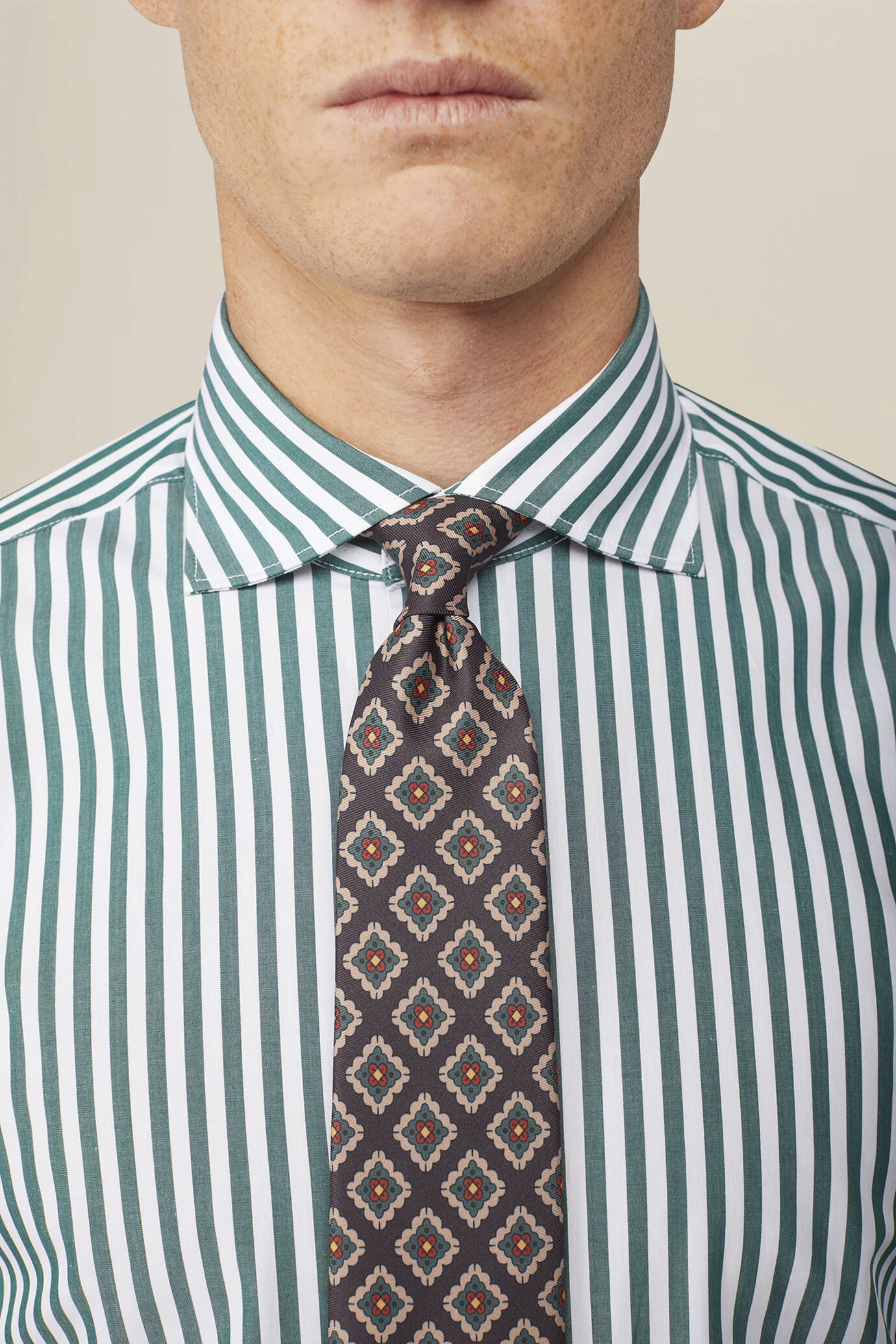 Herrenhemd aus 100 % Baumwolle mit breiten Streifen image number 2