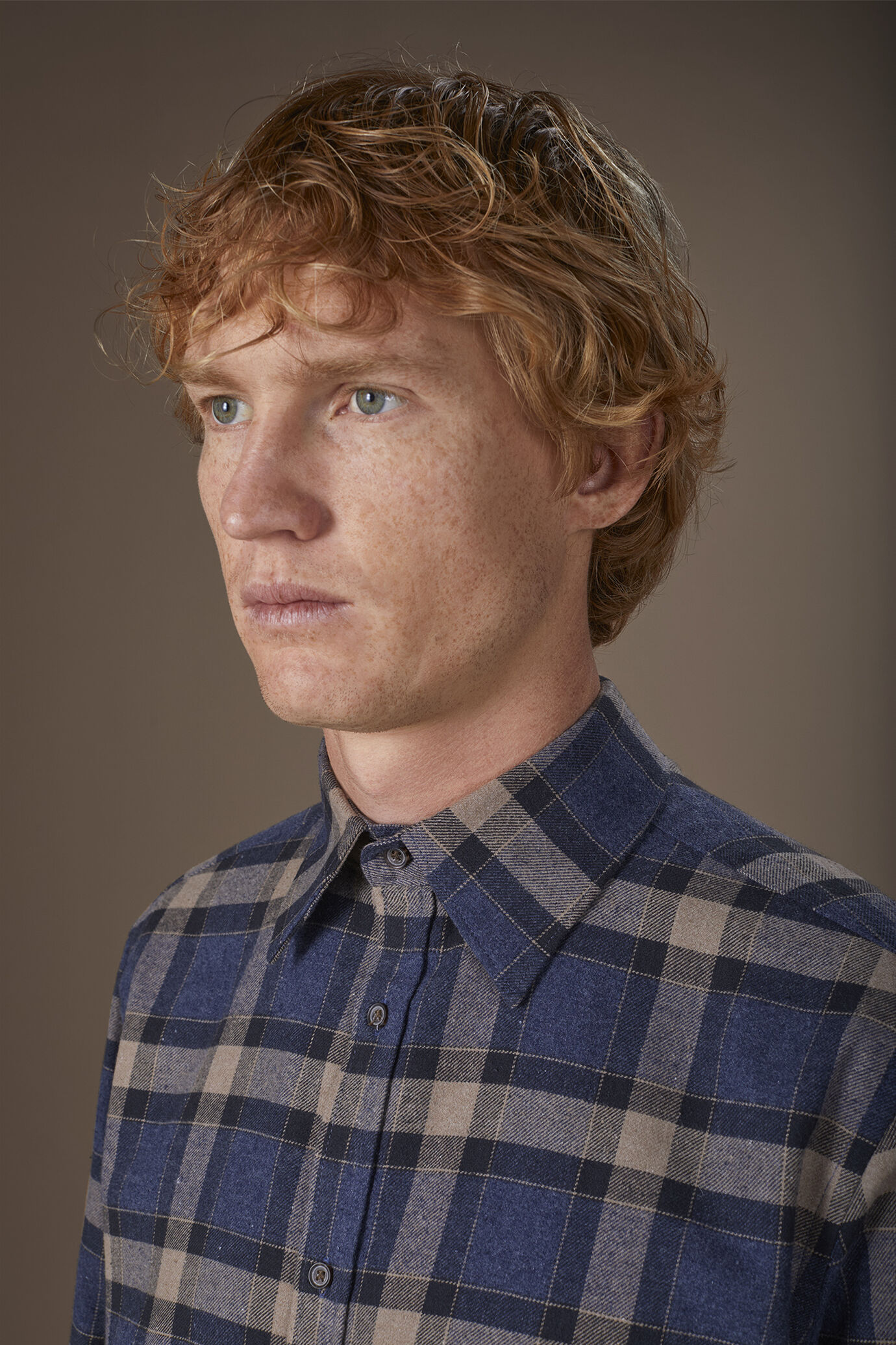 Camicia uomo casual tessuto in flanella a quadri comfort fit image number 2