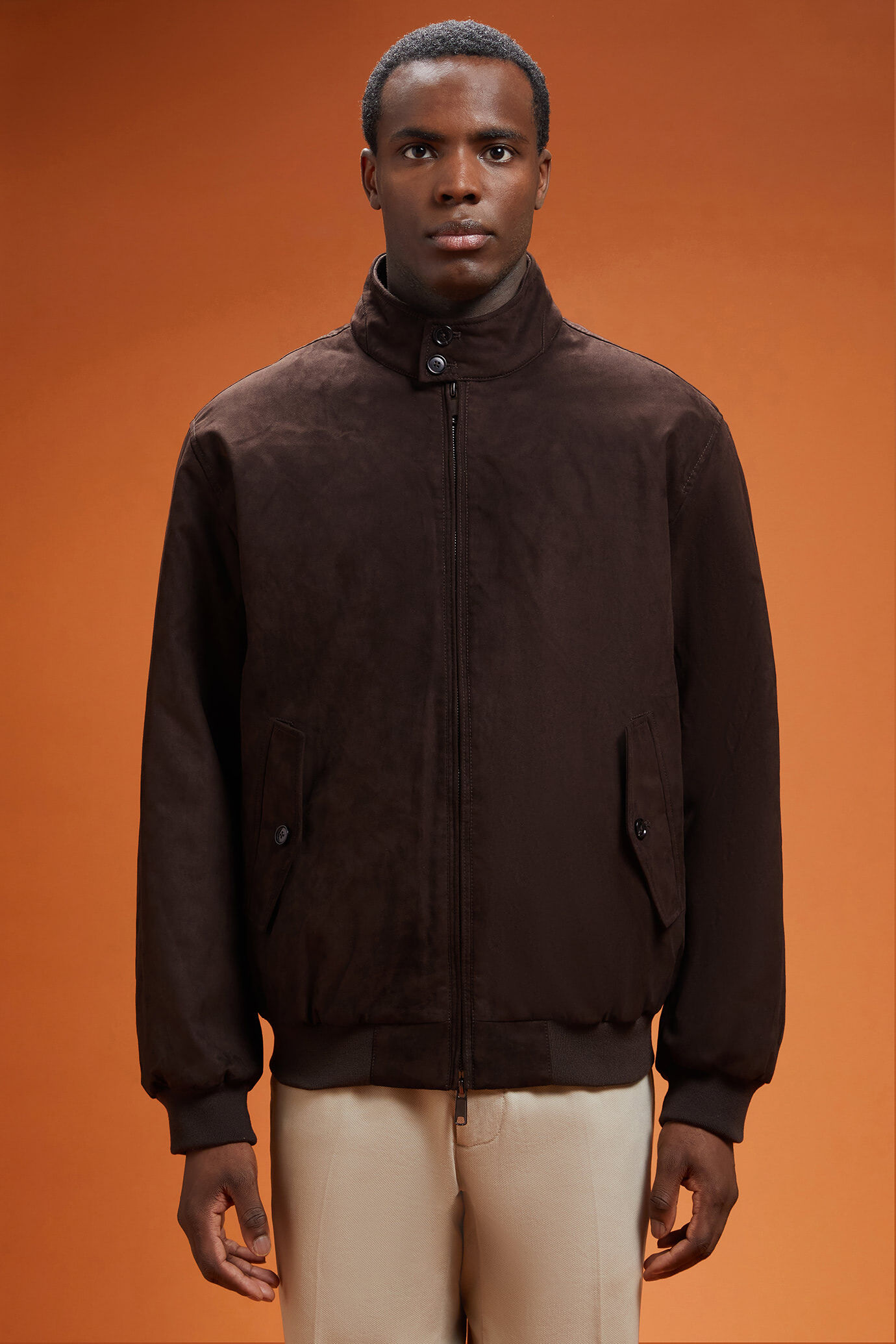 Gefütterte Herrenjacke aus Wildlederimitat in bequemer Passform image number 0