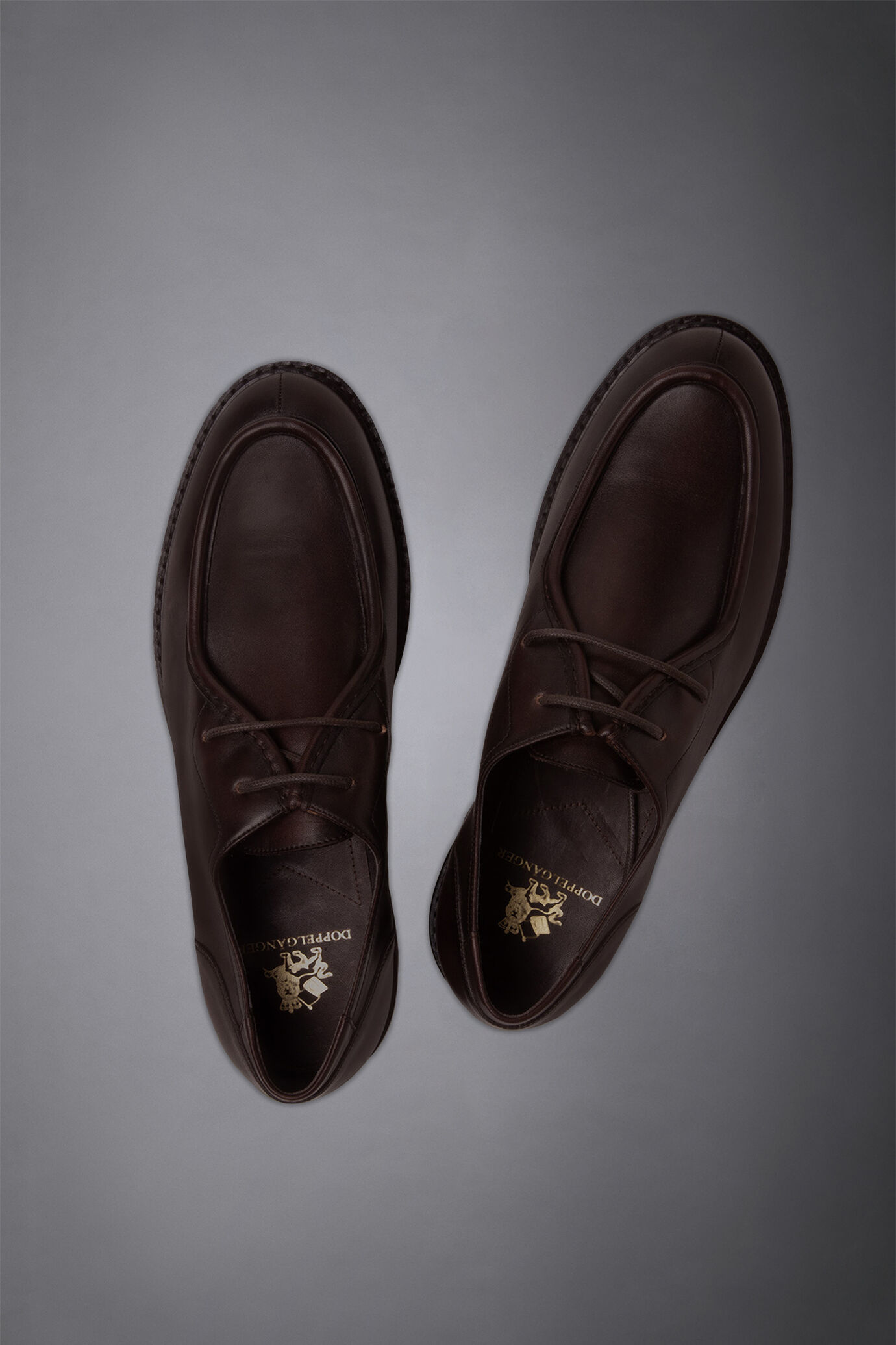 Scarpa ranger uomo 100% pelle con suola a carrarmato in gomma image number 3