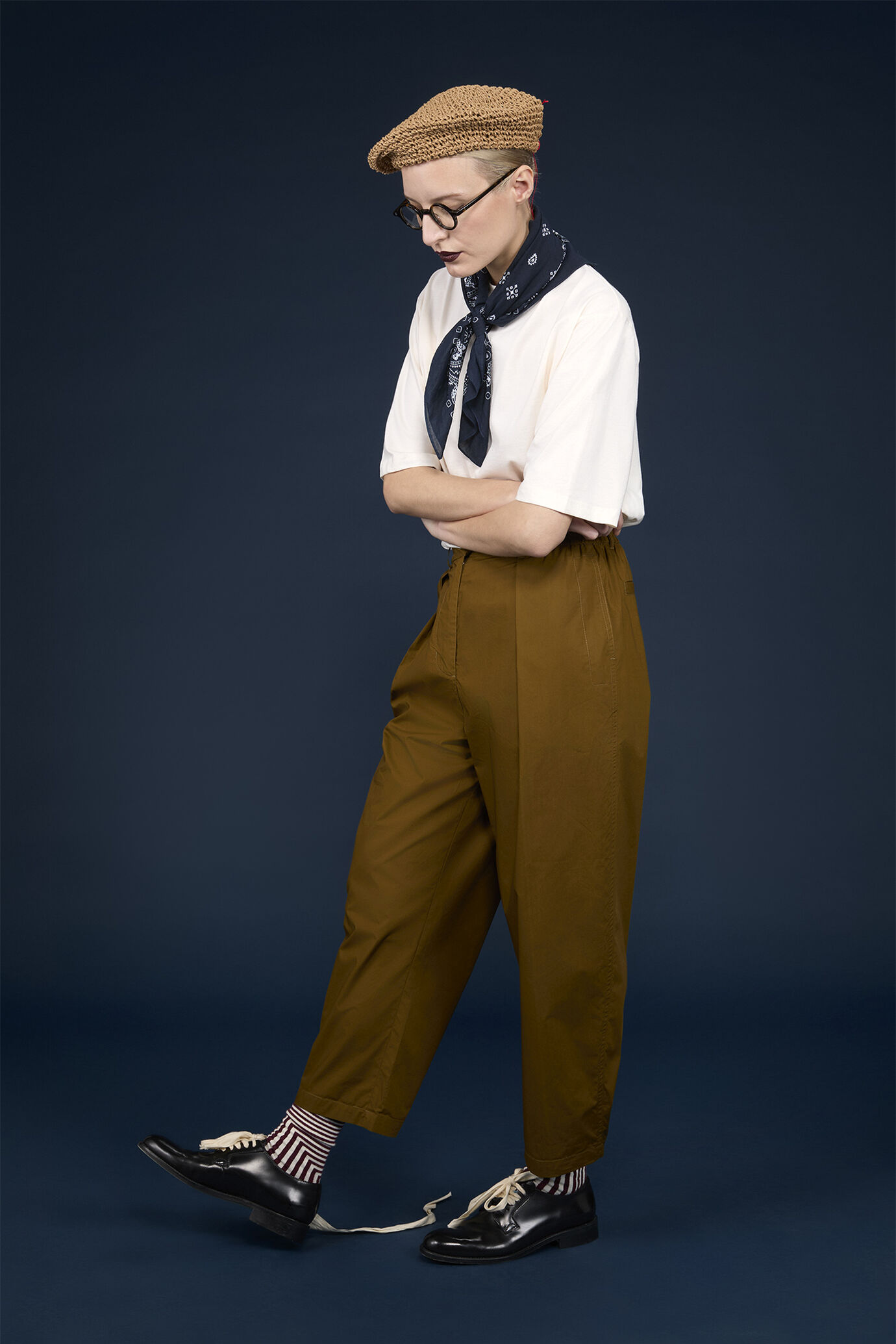 Pantalone donna con pince 100% cotone image number 0