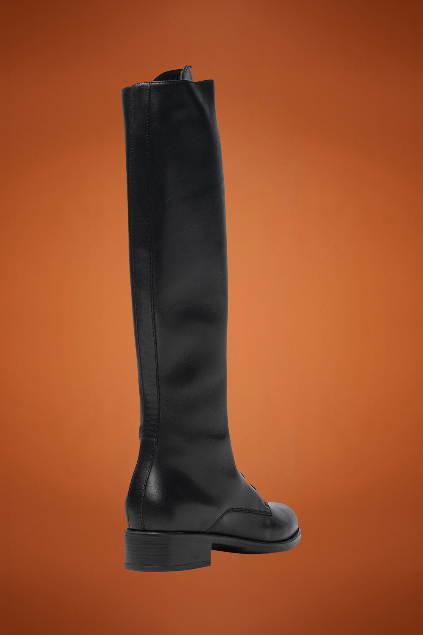 Stivale donna 100% pelle con suola in gomma image number 2