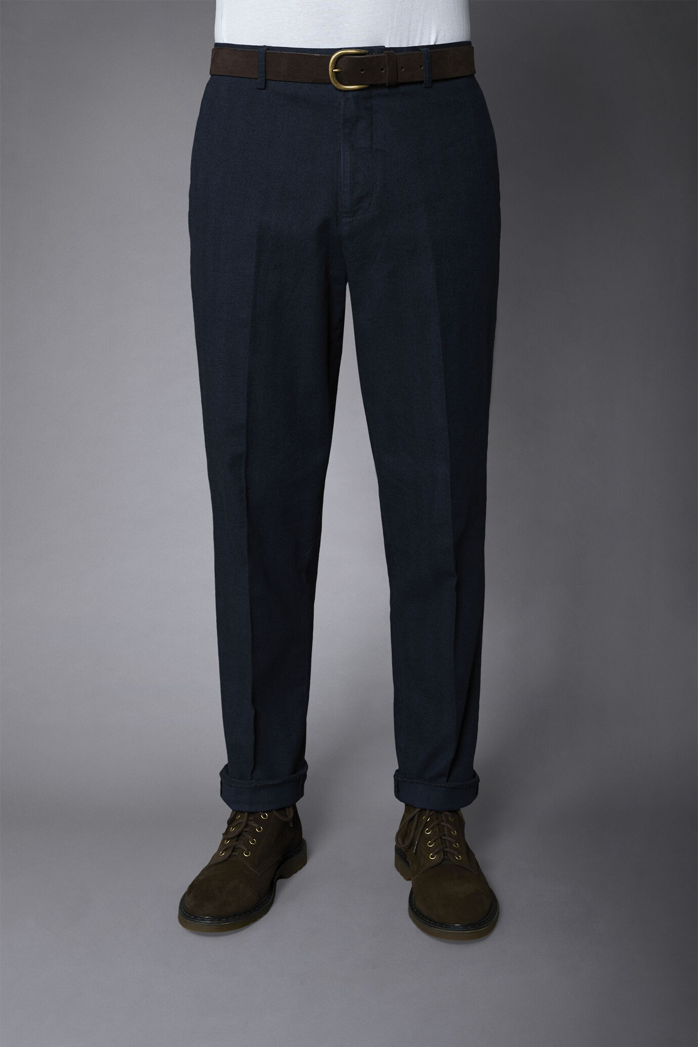 Pantalone uomo senza pinces in cotone stretch tessuto lavato disegno herringbone regular fit image number 3
