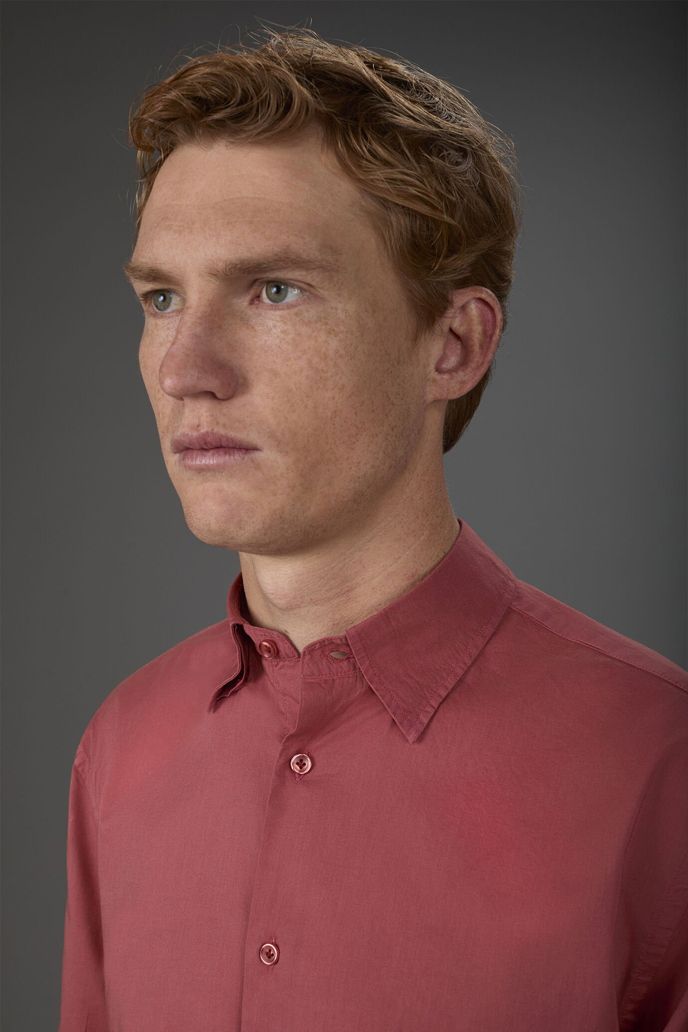 Camicia uomo casual collo button down nascosto tessuto 100% cotone in mussola lavato image number 1