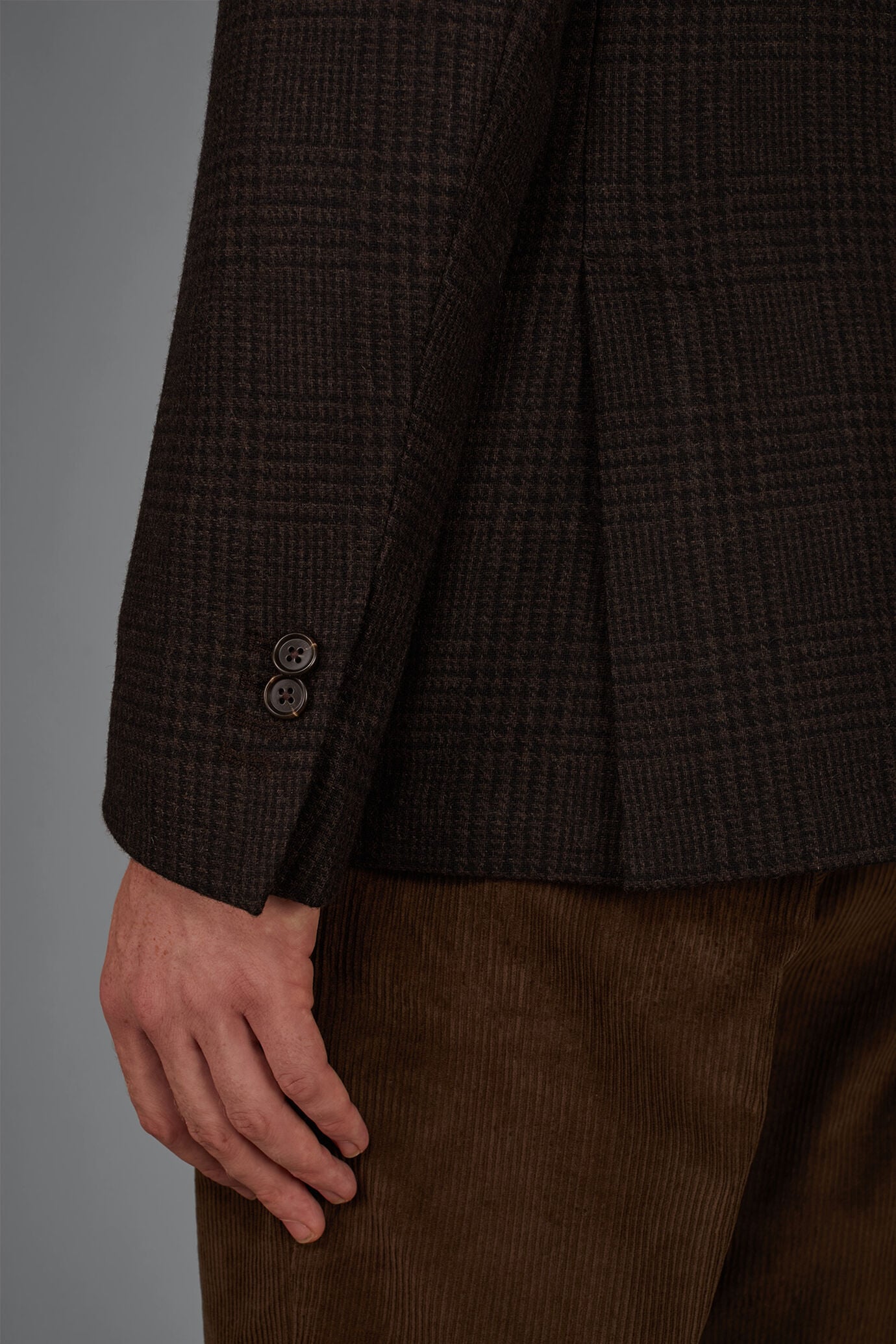 Halbgef&uuml;tterte Zweireihige Herren-Jacke aus Wollmischung mit Glencheck-Muster image number 3