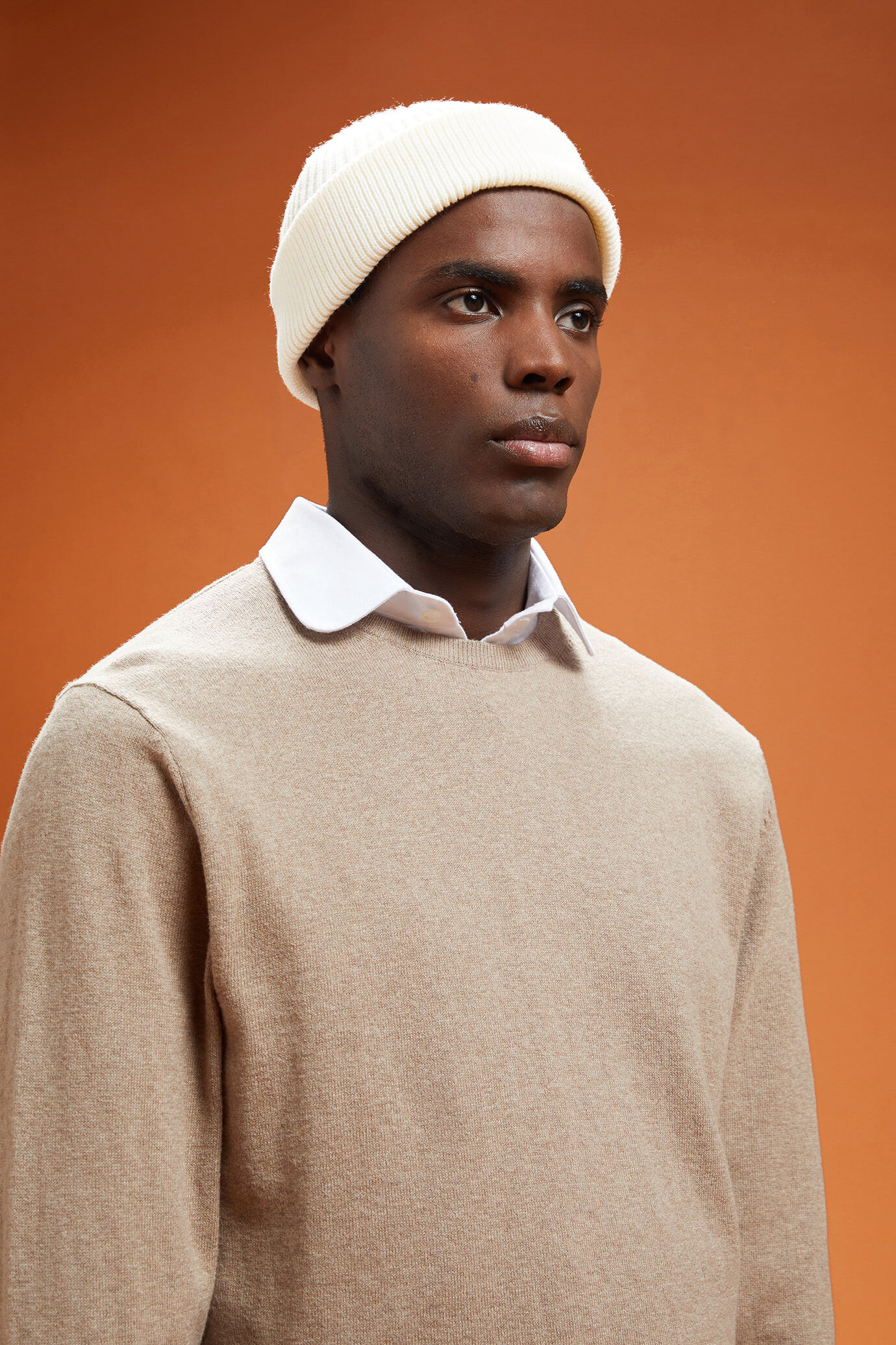 Bonnet en tricot côtelé pour homme image number 1
