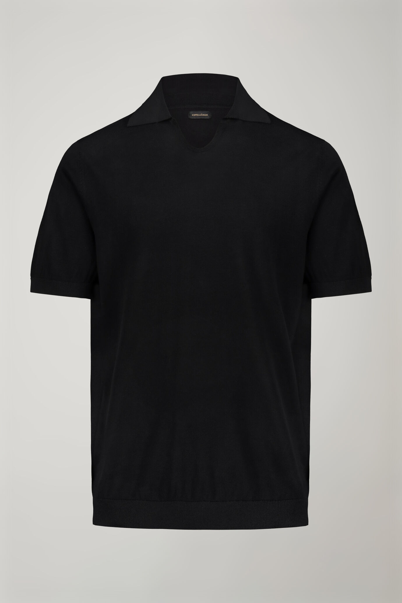 Polo homme col derby en maille 100&nbsp;% coton &agrave; manches courtes coupe r&eacute;guli&egrave;re image number 4