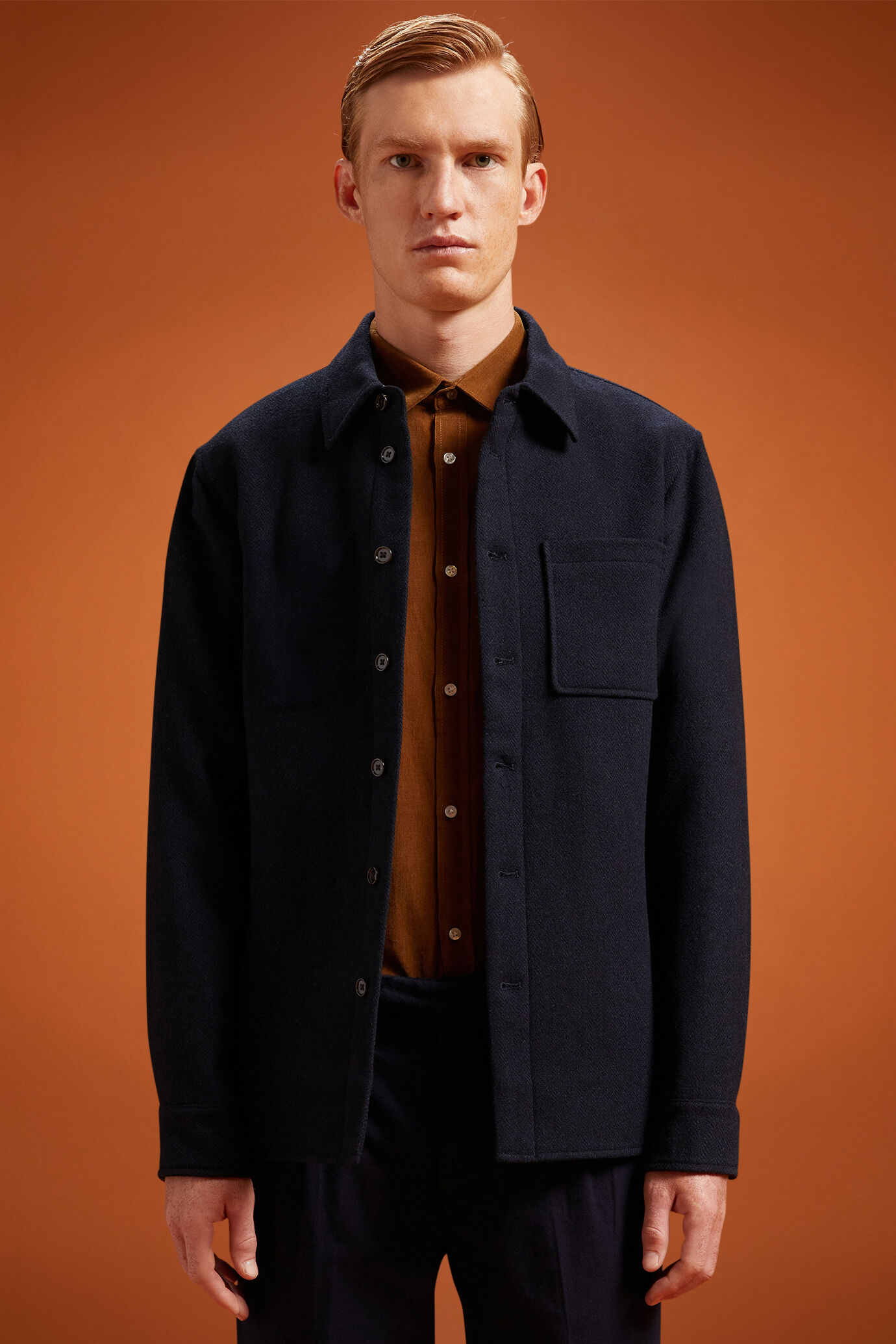 Herren-Overshirt mit Grätenmuster aus Wollgemisch in normaler Passform image number 0