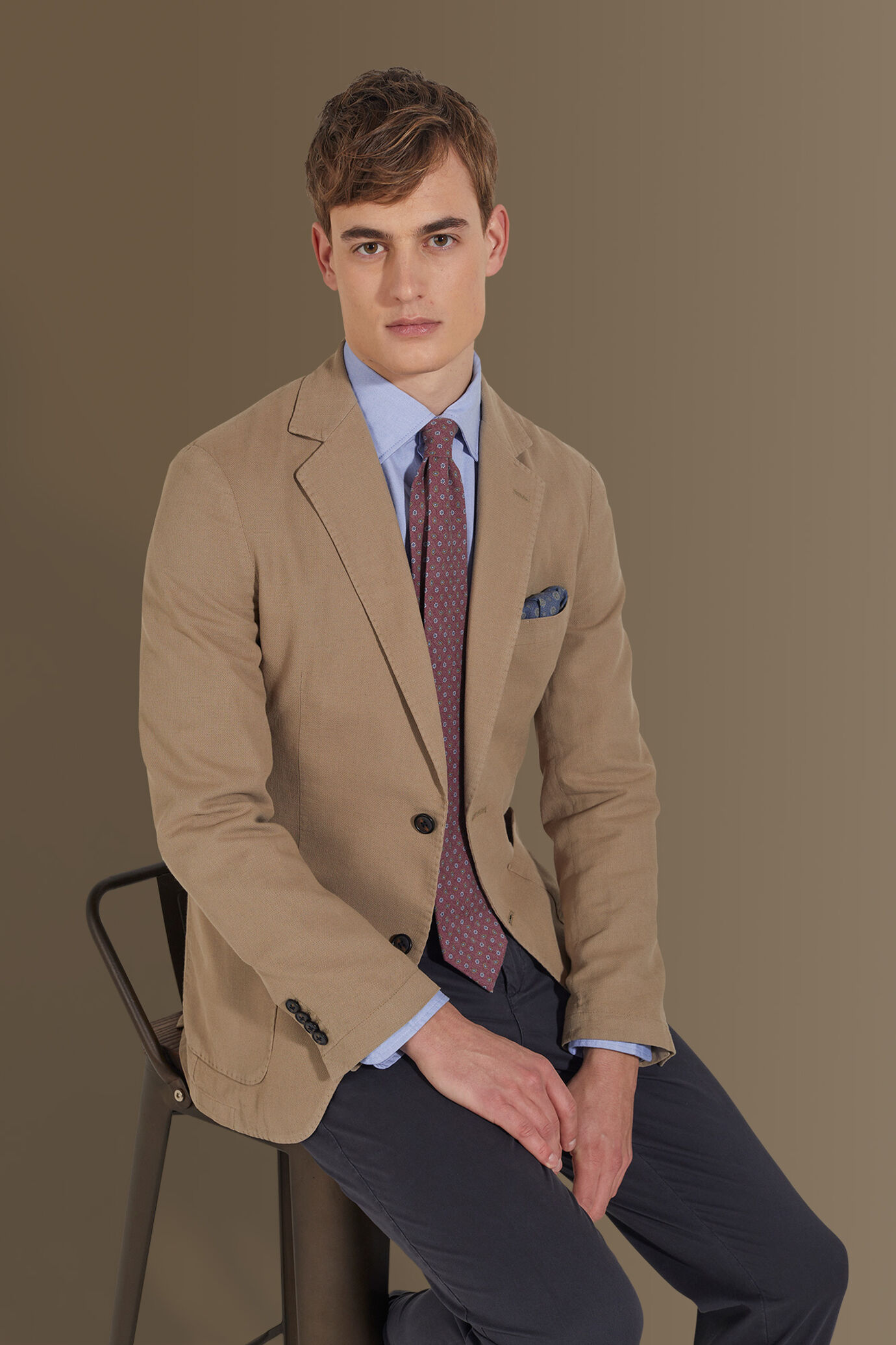 Giacca monopetto uomo con tasche a toppa tessuto lino e cotone image number 0