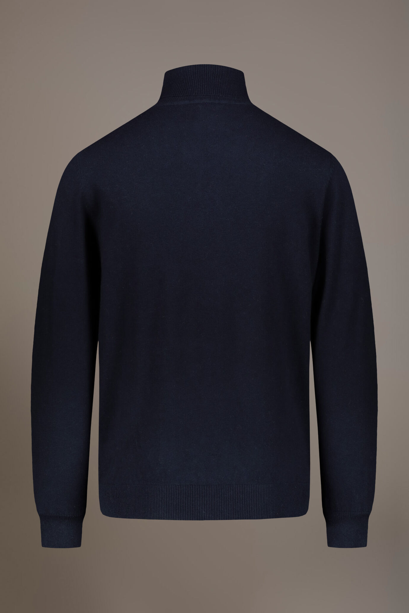 Maglia dolcevita misto lana image number 5