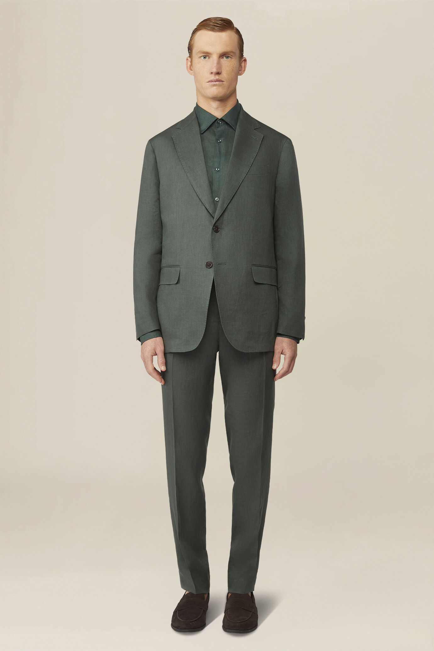 Single-breasted men's suit with flat front trousers, in 100% linen with a washed effect image number 1
