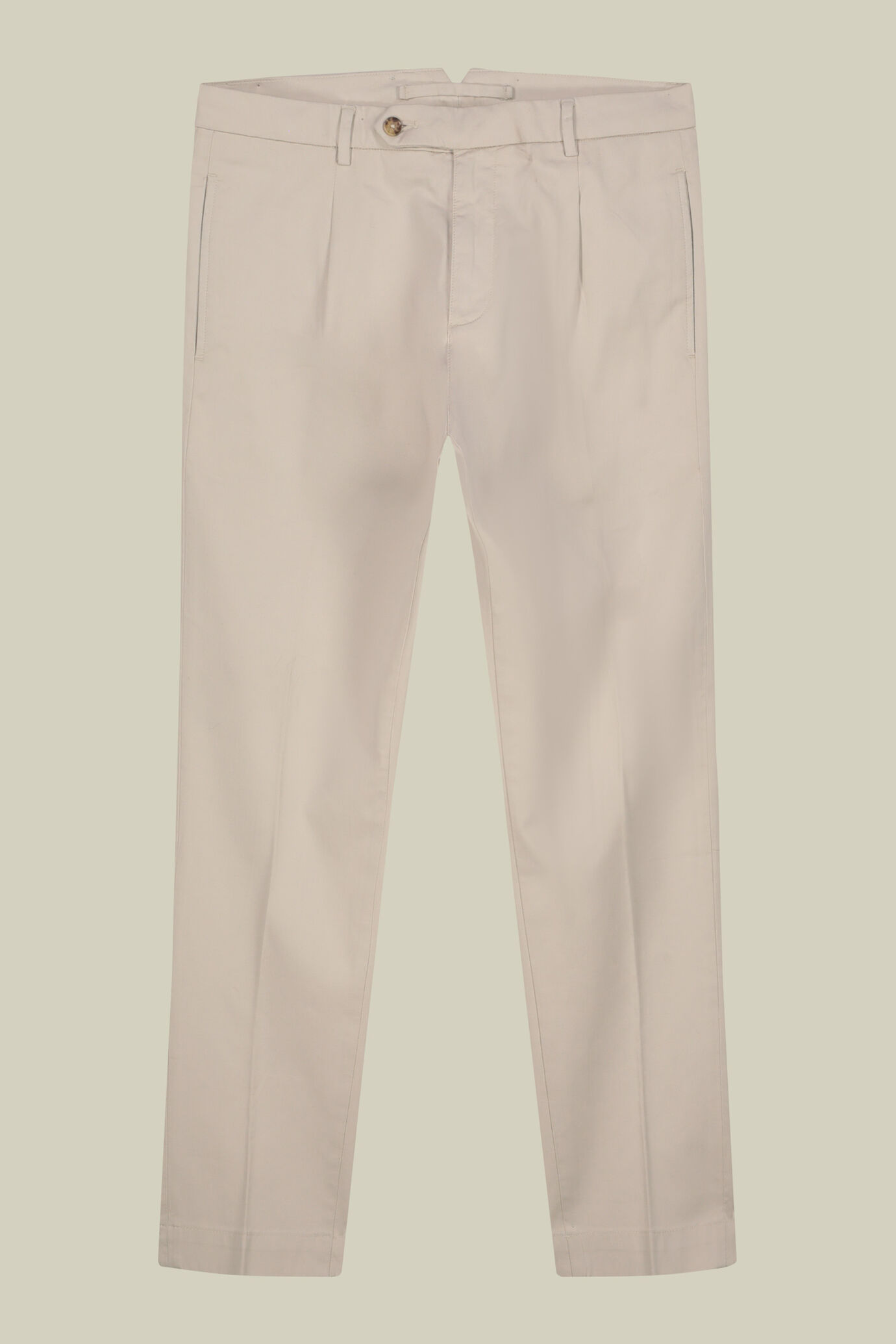 Pantalone uomo capri con pinces image number 4