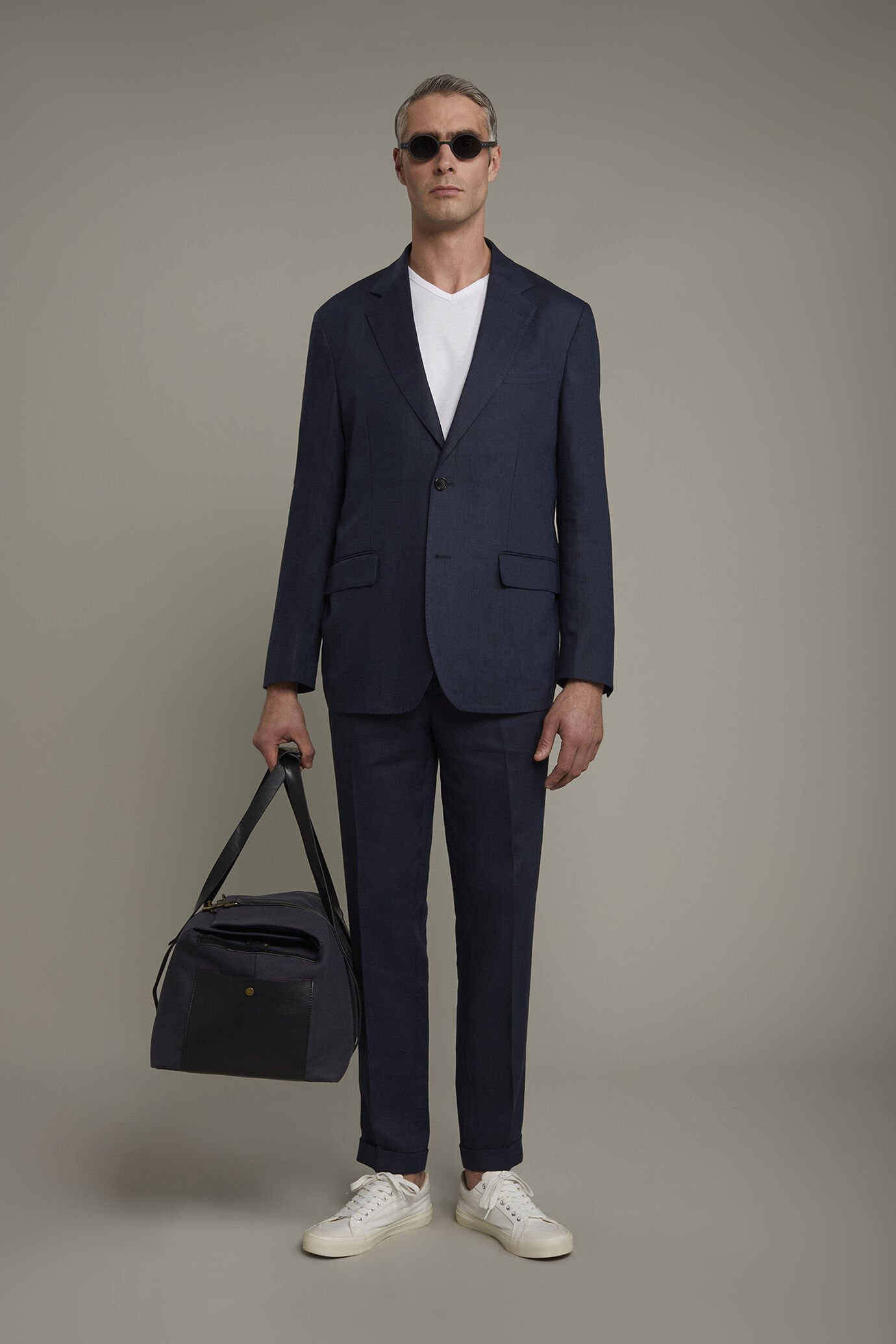 Abito uomo monopetto 100% lino regular fit image number 0