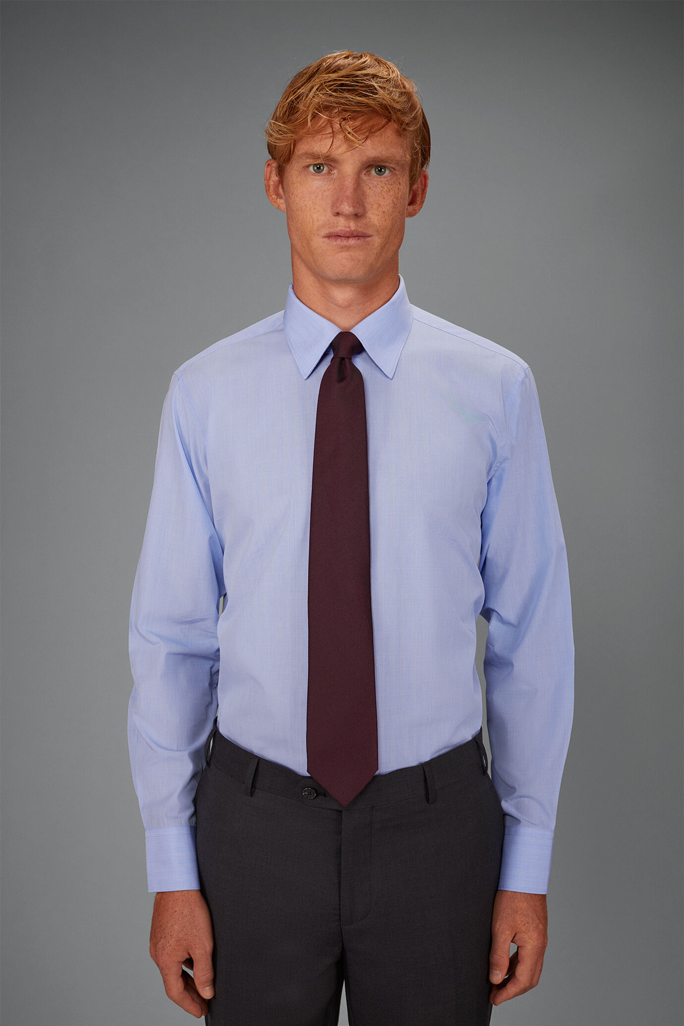 Men&rsquo;s regular-fit shirt in 100% yarn-dyed Prince of Wales check image number 1