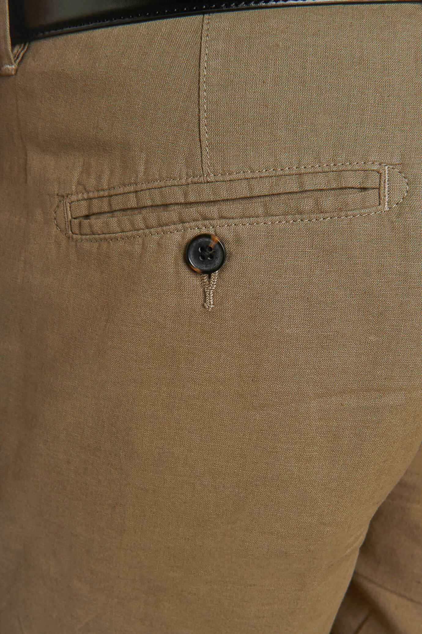 Bermuda chino con doppia pinces misto lino e cotone image number 3