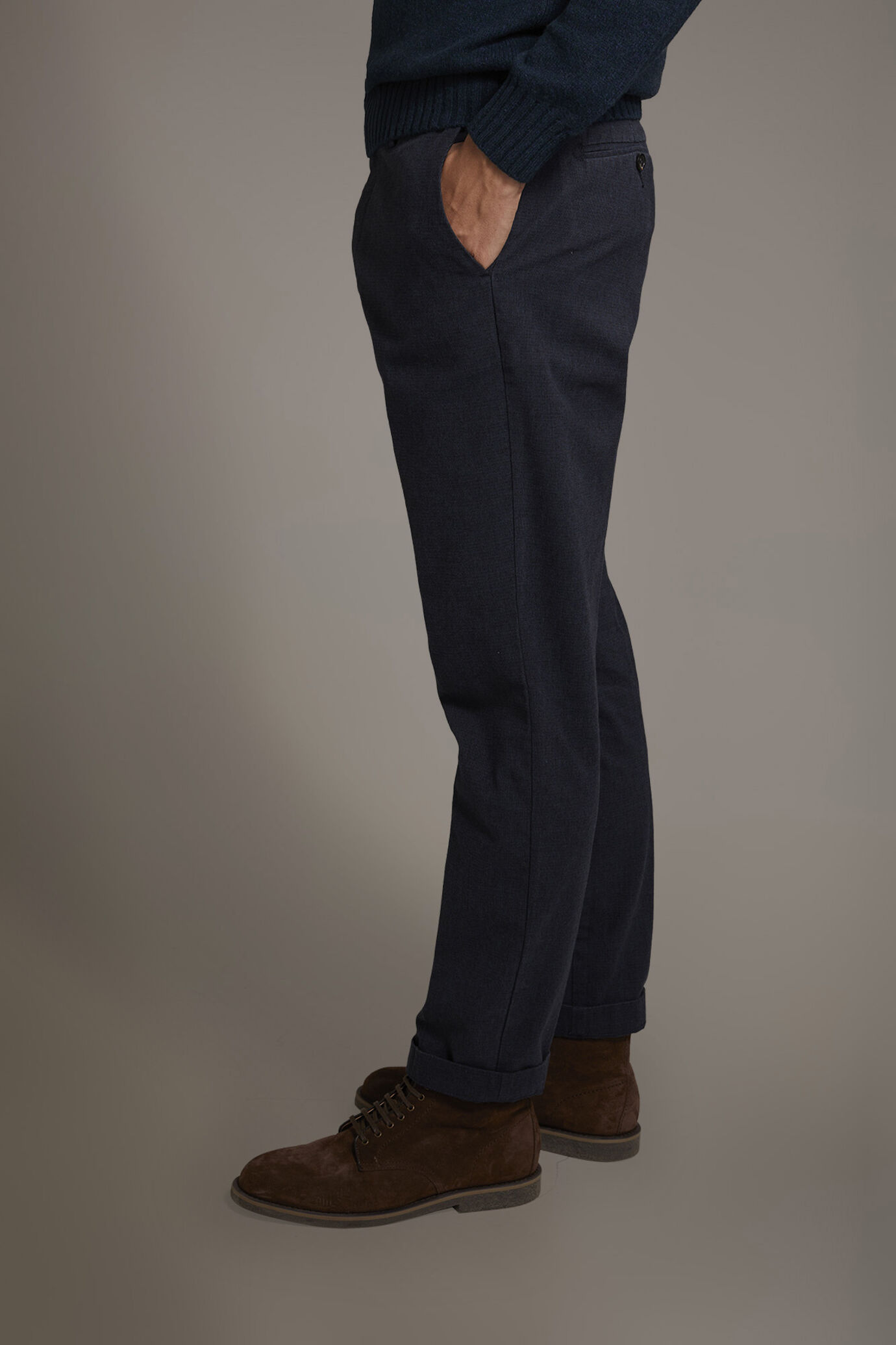 Regular fit chino trousers in pied de poule yarn-dyed fabric image number 3