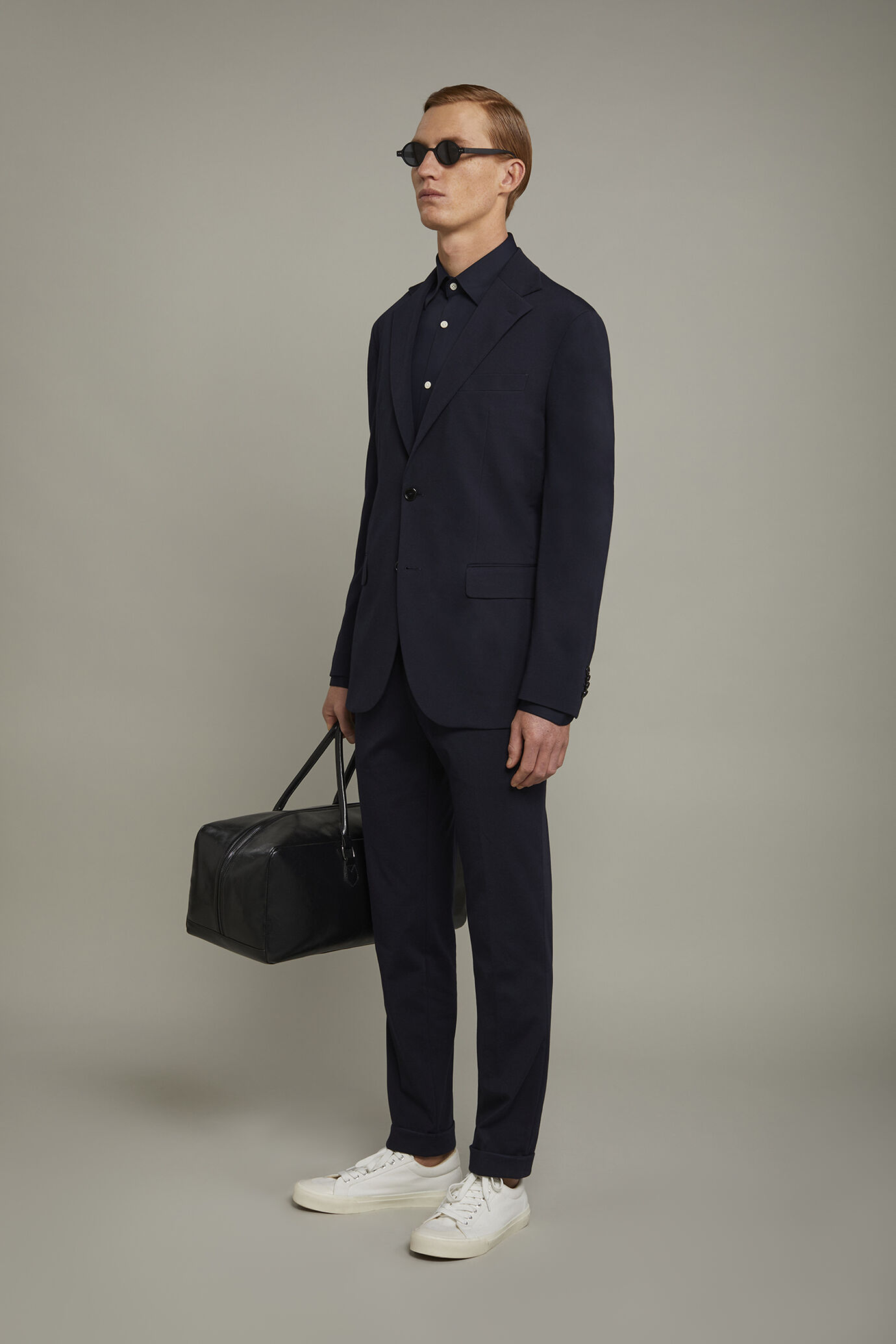 Pantalone uomo in jersey senza pinces con piega classica regular fit image number 1