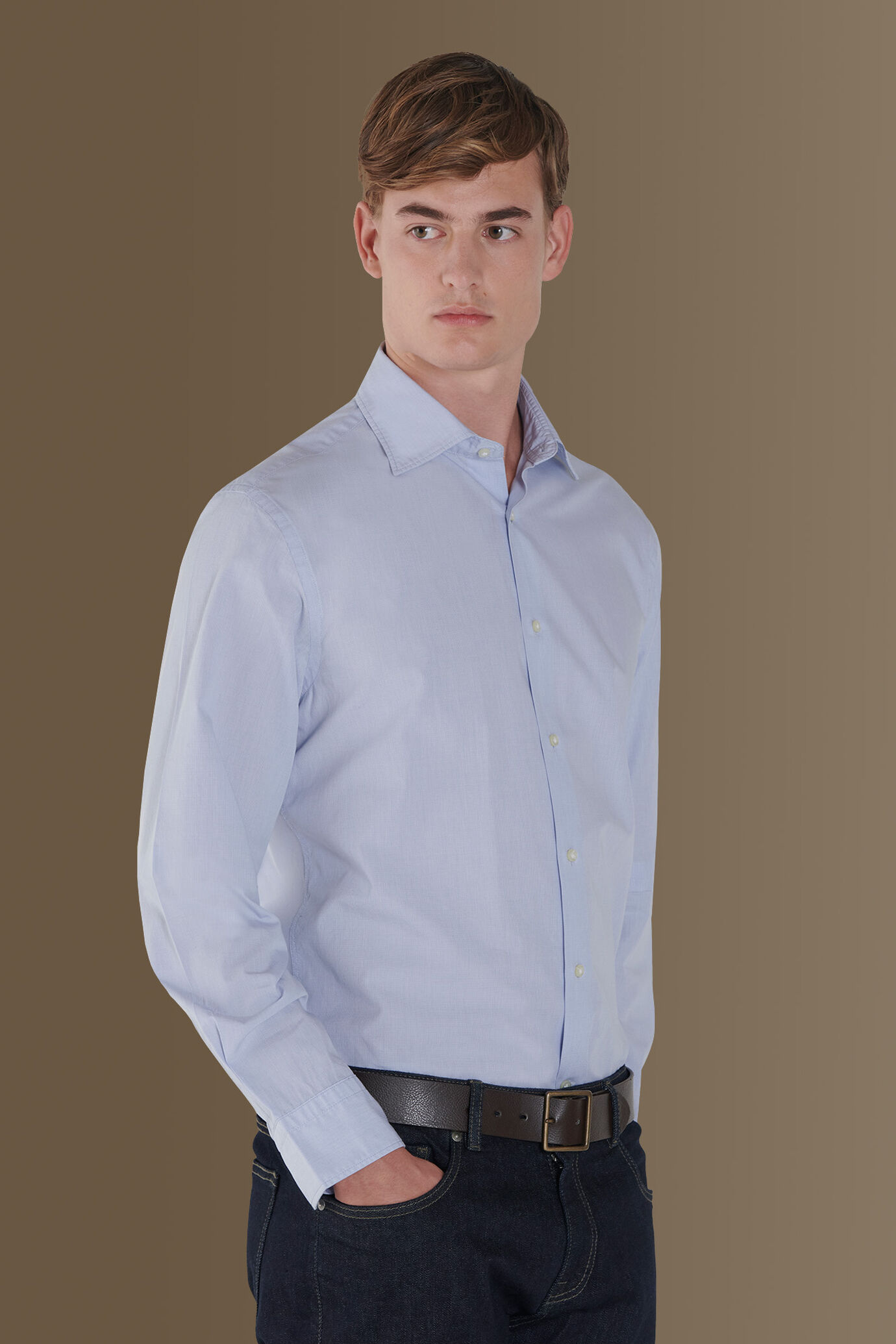 Camicia classica lavata 100% cotone collo francese tinto filo popeline microquadretti uomo image number 2