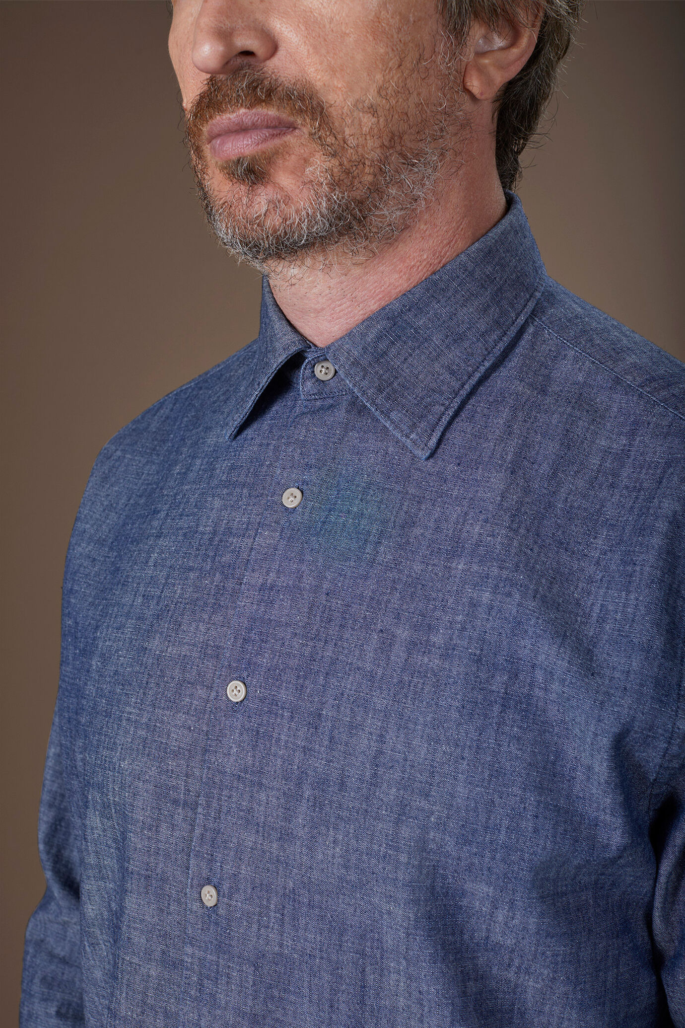 Camicia uomo casual in tessuto 100% cotone chambray lavato image number 3