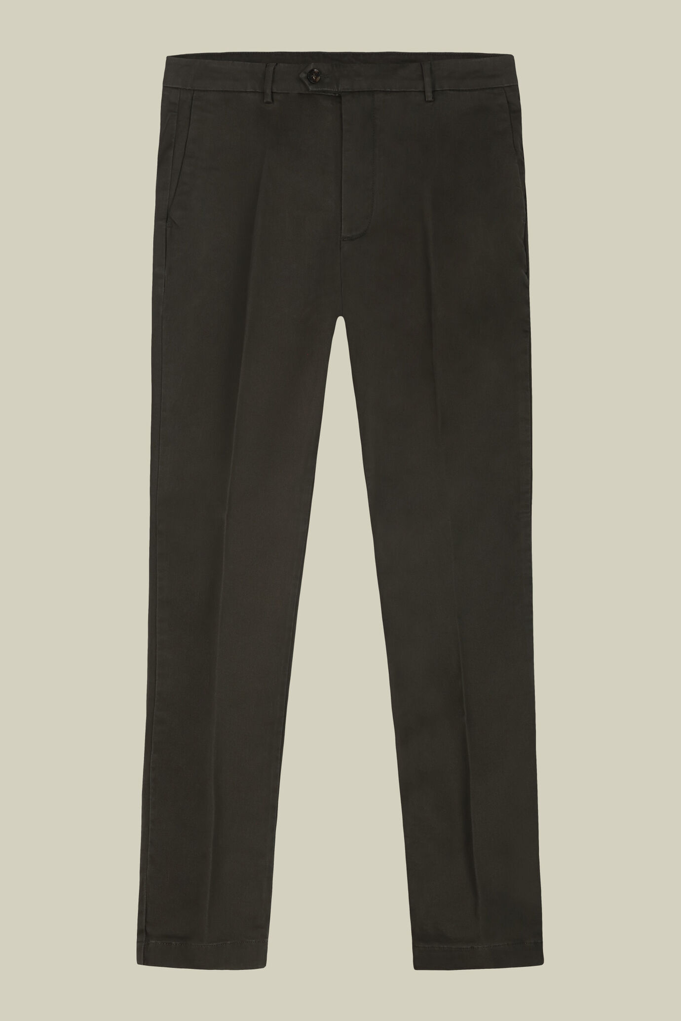 Pantalon chino classique pour homme construction en sergé extensible coupe regular fit image number 4