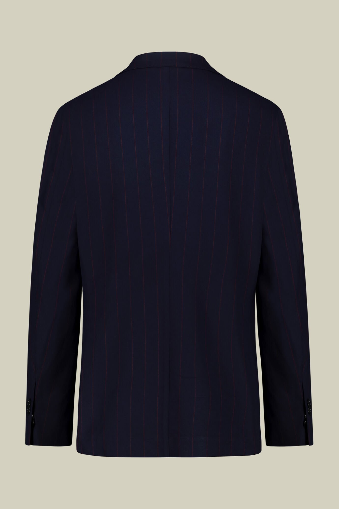 Einreihiger Herrenanzug mit Bügelfaltenhose und seitlichen Schnallen aus Nadelstreifenstoff image number 5