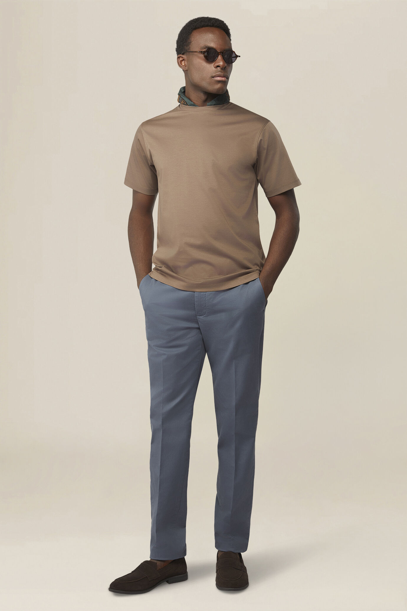 T-shirt homme 100 % coton coupe classique image number 1