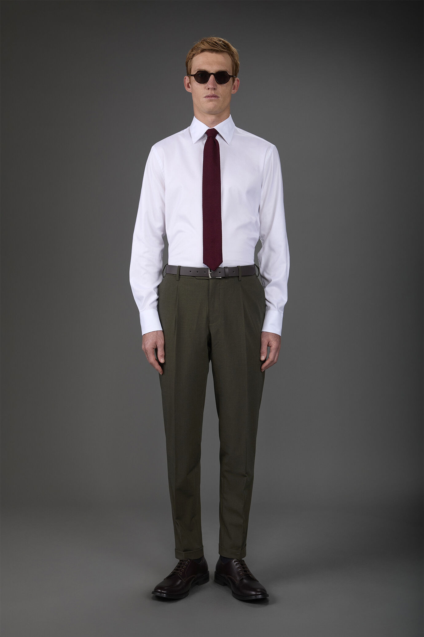 Camicia uomo collo classico tessuto oxford leggero image number 2