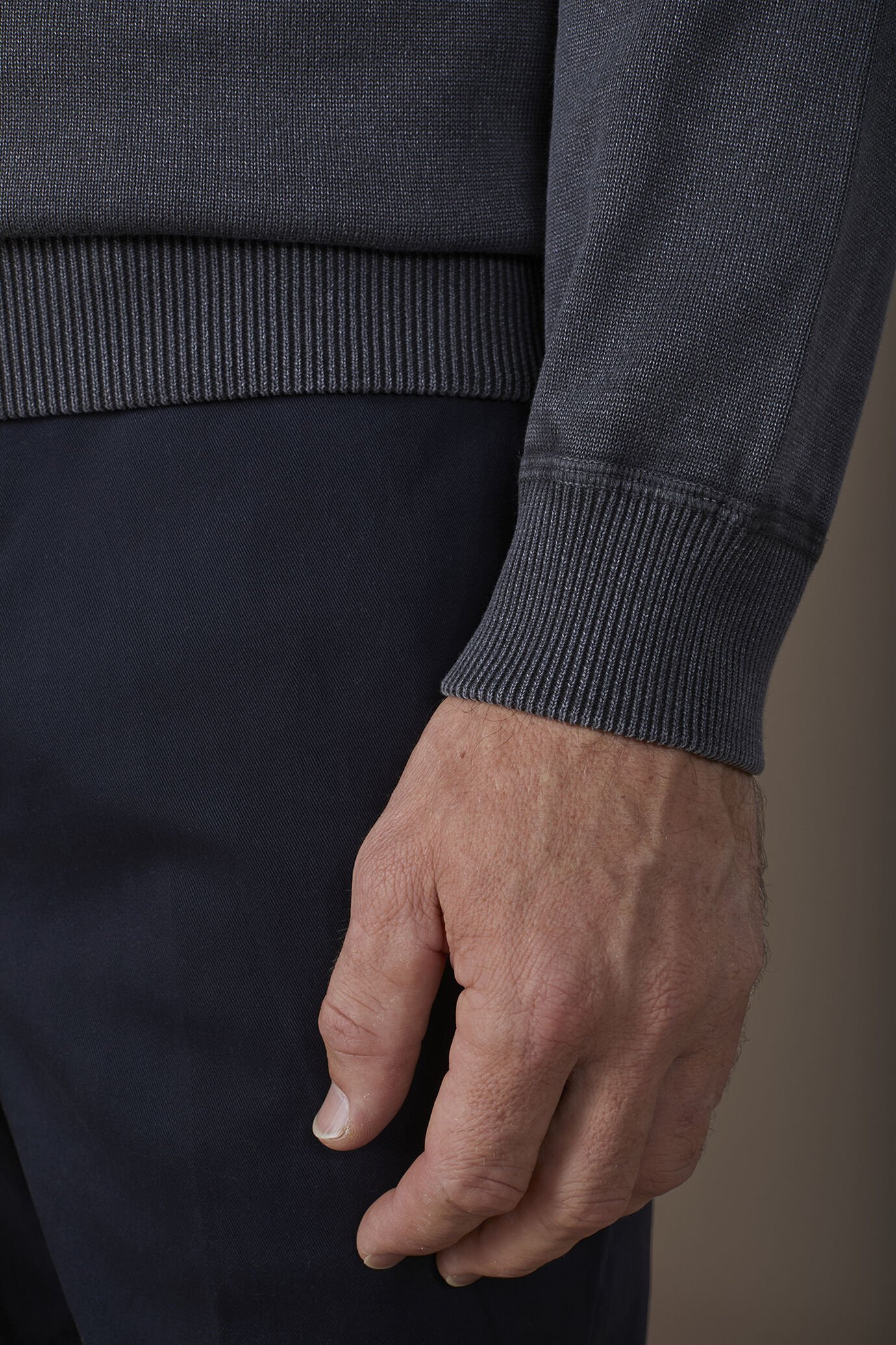 Herren-Polohemd mit langen Ärmeln aus 100 % Baumwolle image number 3