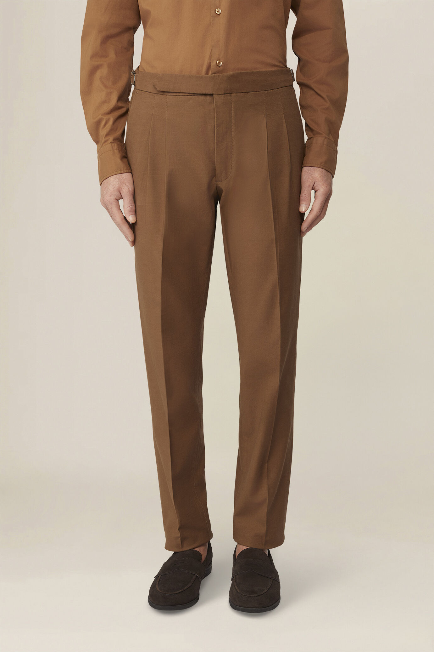 Pantalon pour homme &agrave; double pinces et boucles lat&eacute;rales image number 1