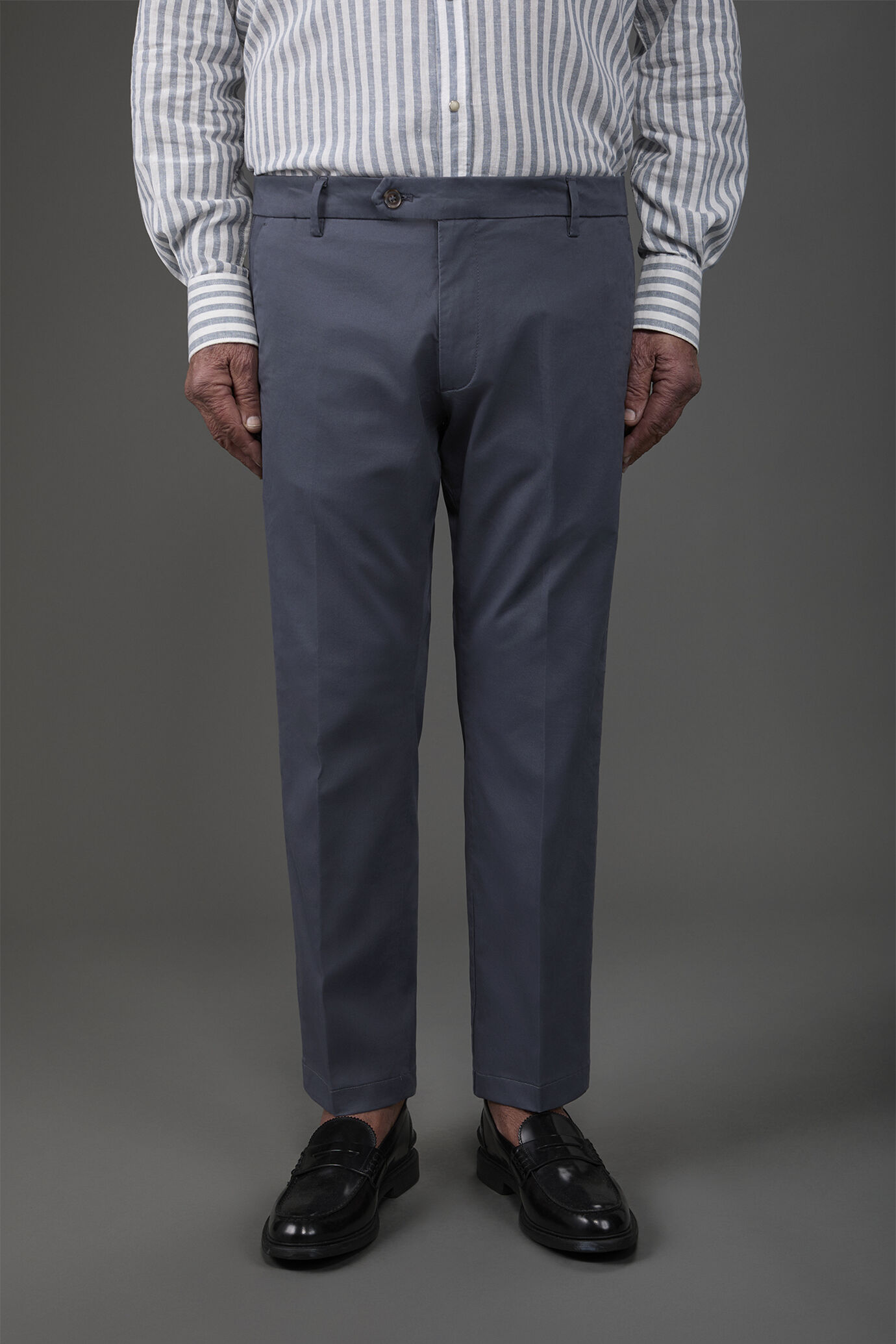 Pantalone uomo chino classico regular fit image number 1